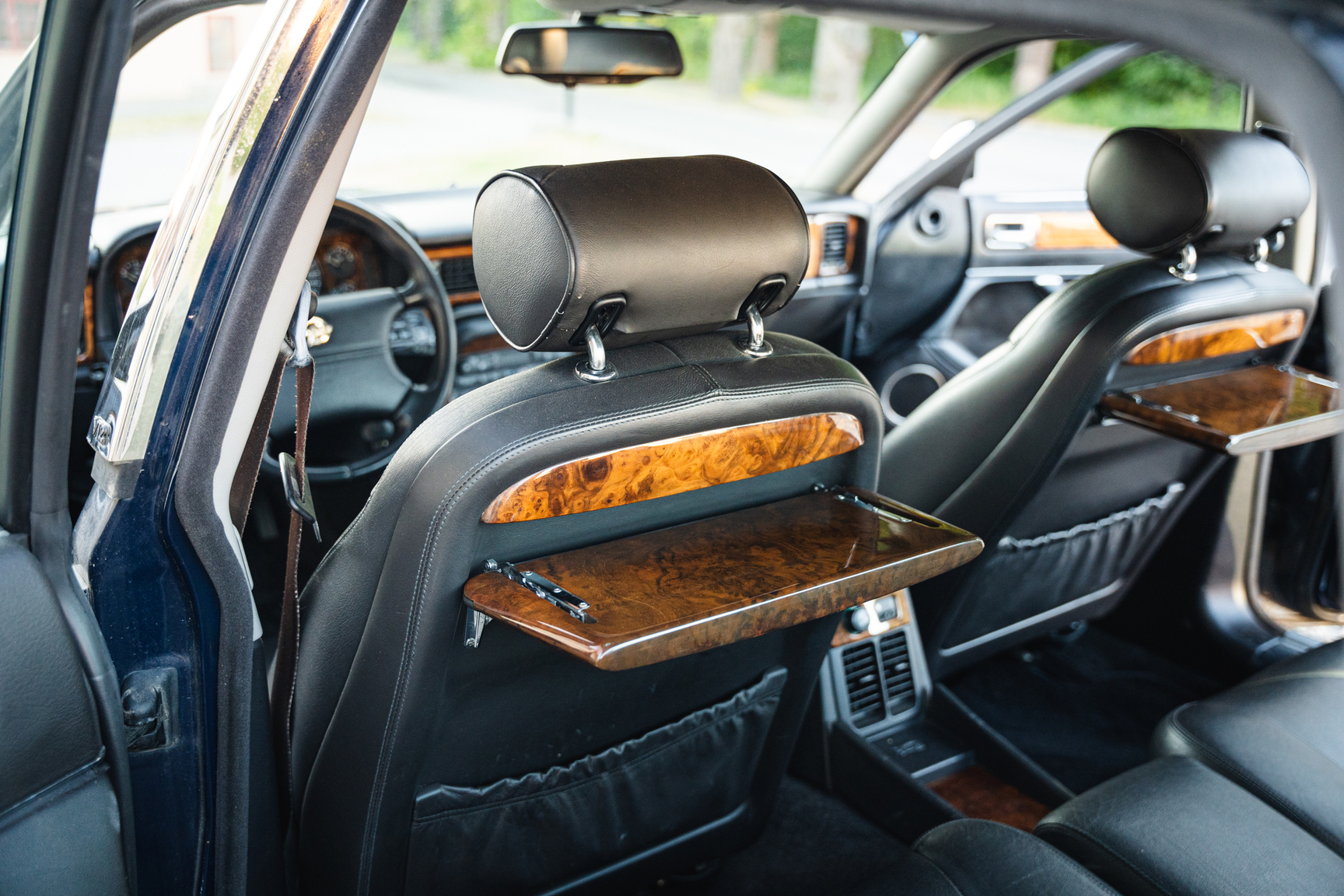 Interior image of 1995 Jaguar XJ Double SIX