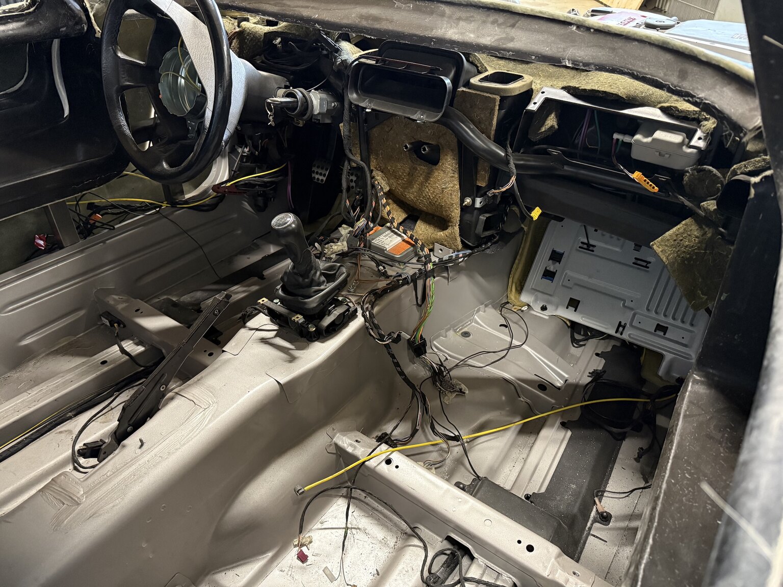 Interior image of 2000 Mercedes-Benz SLK 230 "Gullwing" (2)