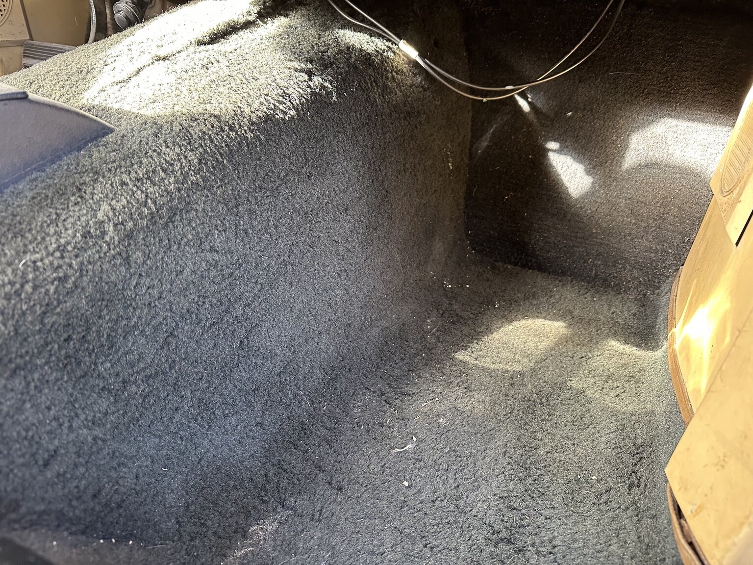 Innenraumfoto von 1975 Excalibur Phaeton series III  (12)