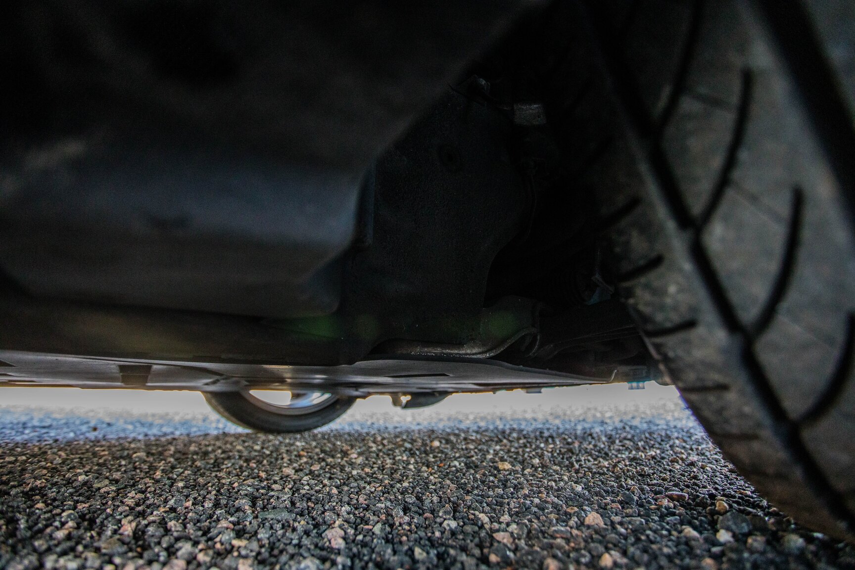 Image of 1999 Porsche 911 Carrera Cabriolet mechanics