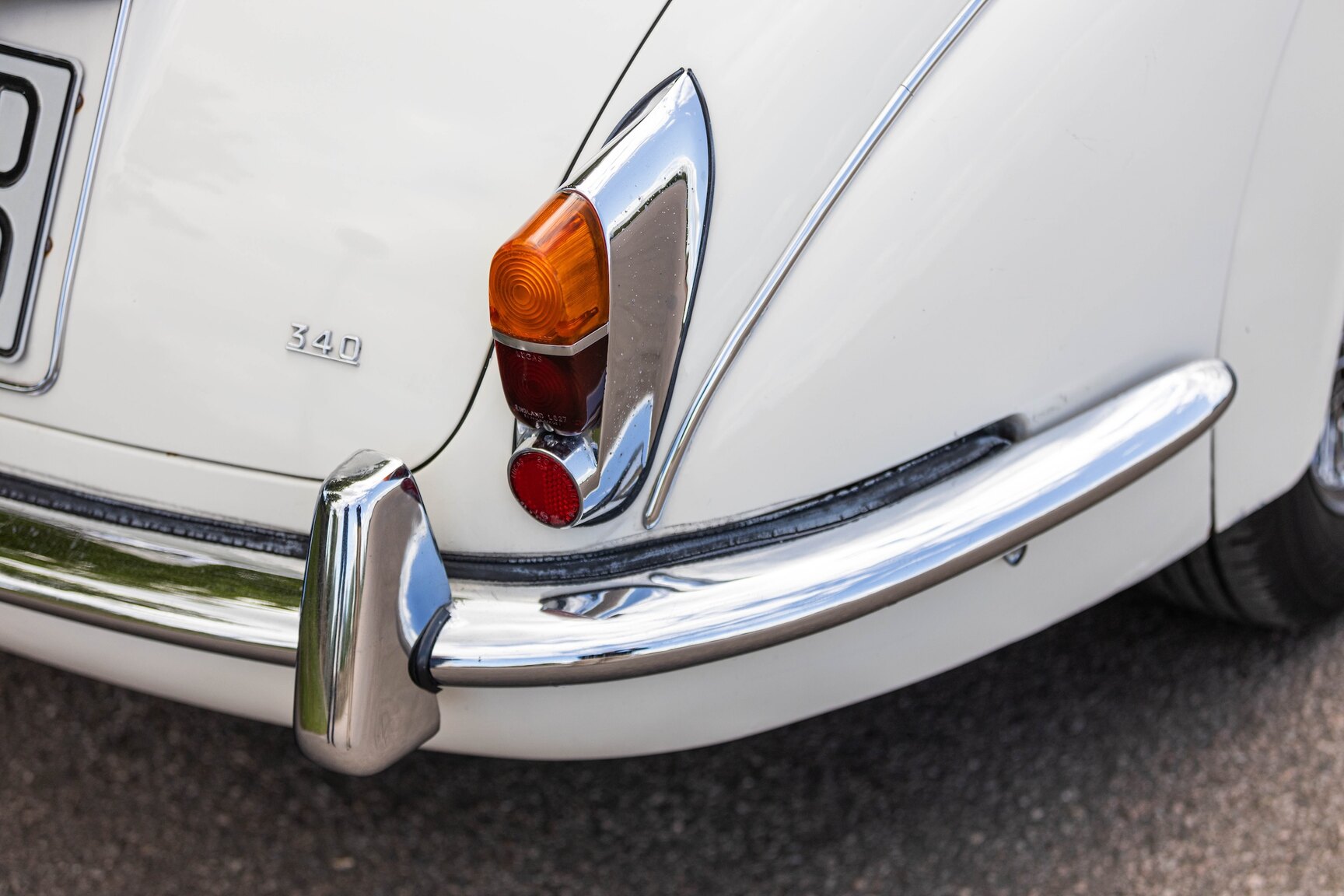 Exteriörbild på 1968 Jaguar 340 XK Mark II