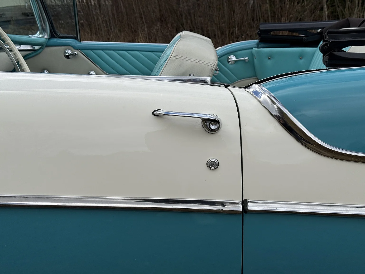Aussenfoto 1955 Oldsmobile Super 88 (44)