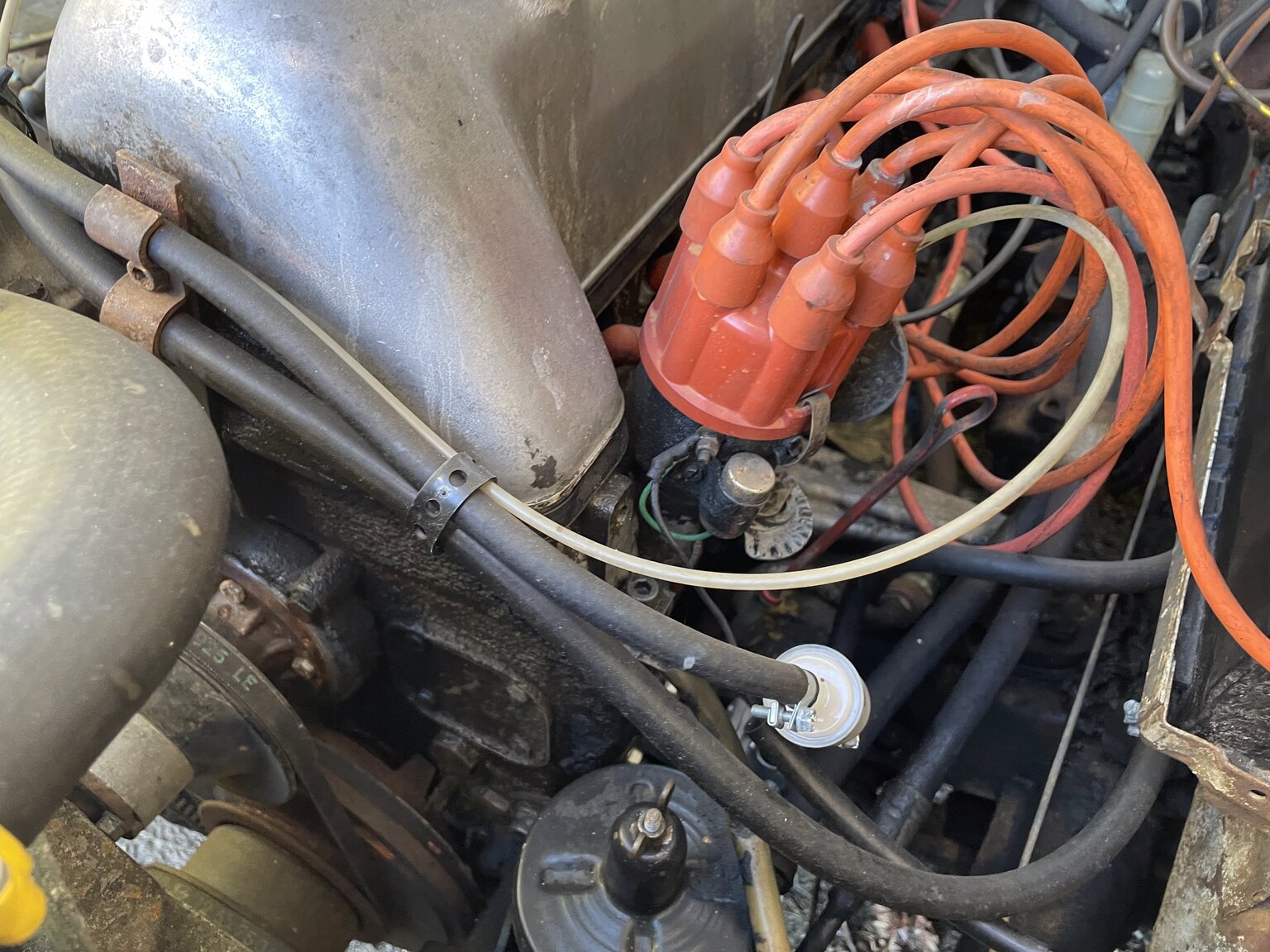 Image of 1966 Mercedes-Benz 250s mechanics