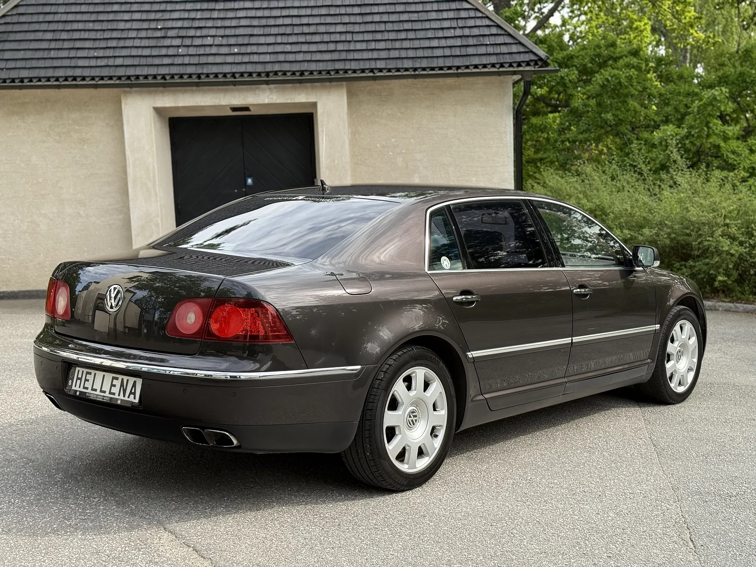 Aussenfoto 2009 Volkswagen Phaeton W12 LWB Executive (15)