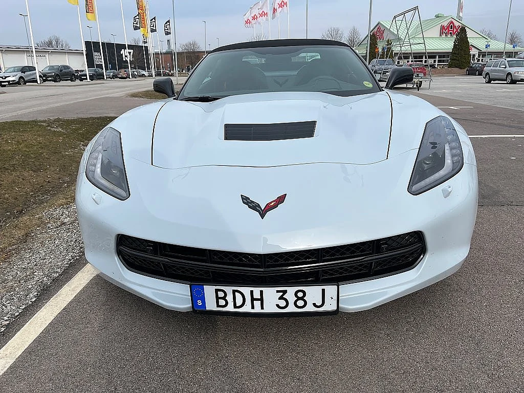 Image of 2018 Chevrolet Corvette (4)