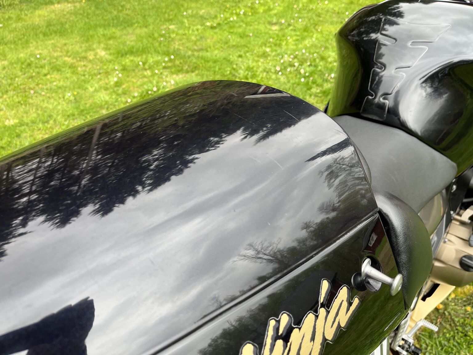 Exteriörbild på 2002 Kawasaki Ninja ZX-12R