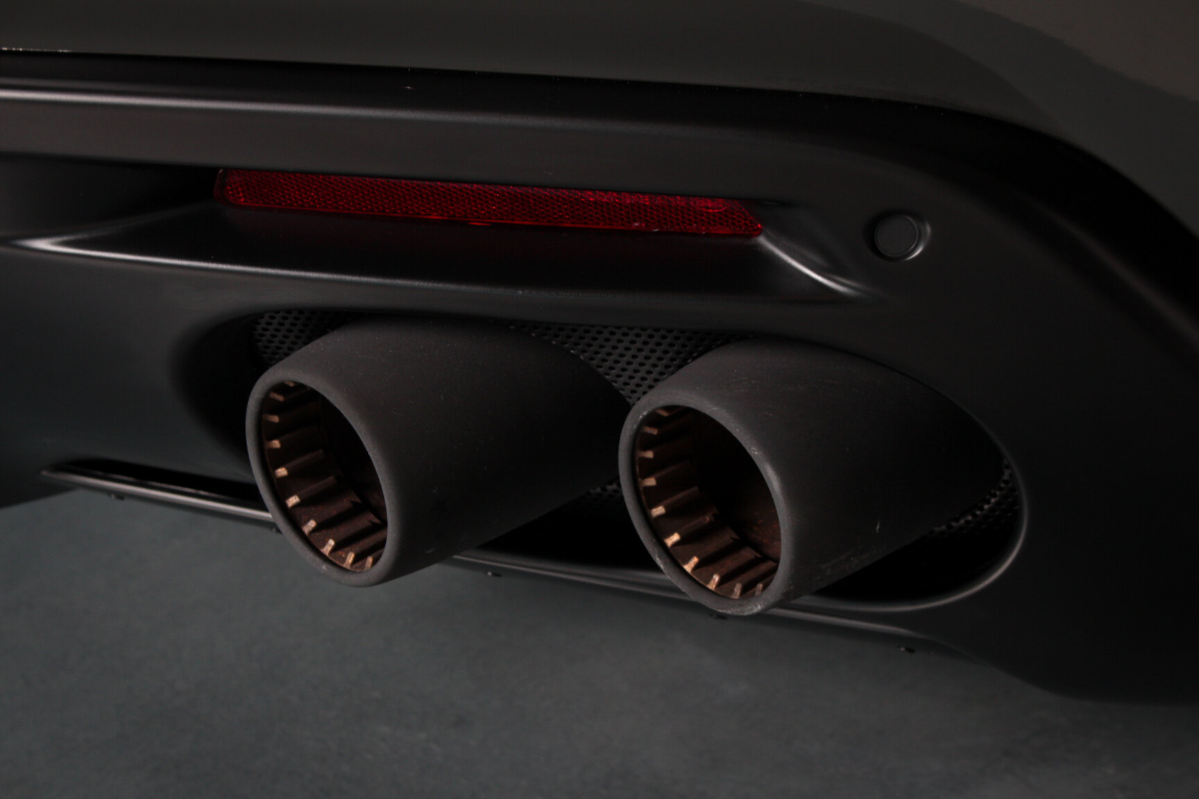 Exterior image of 2024 Ferrari Roma Spider