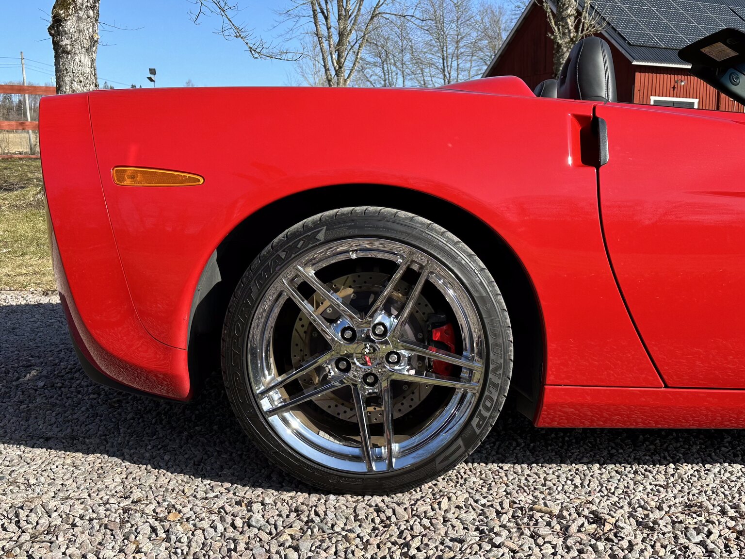Exterior image of 2005 Corvette C6 Z51 Cabriolet