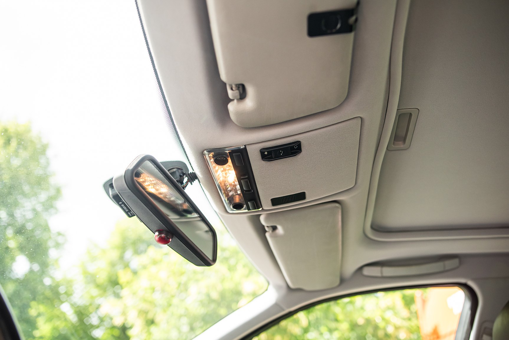 Interior image of 2001 BMW 330Xi