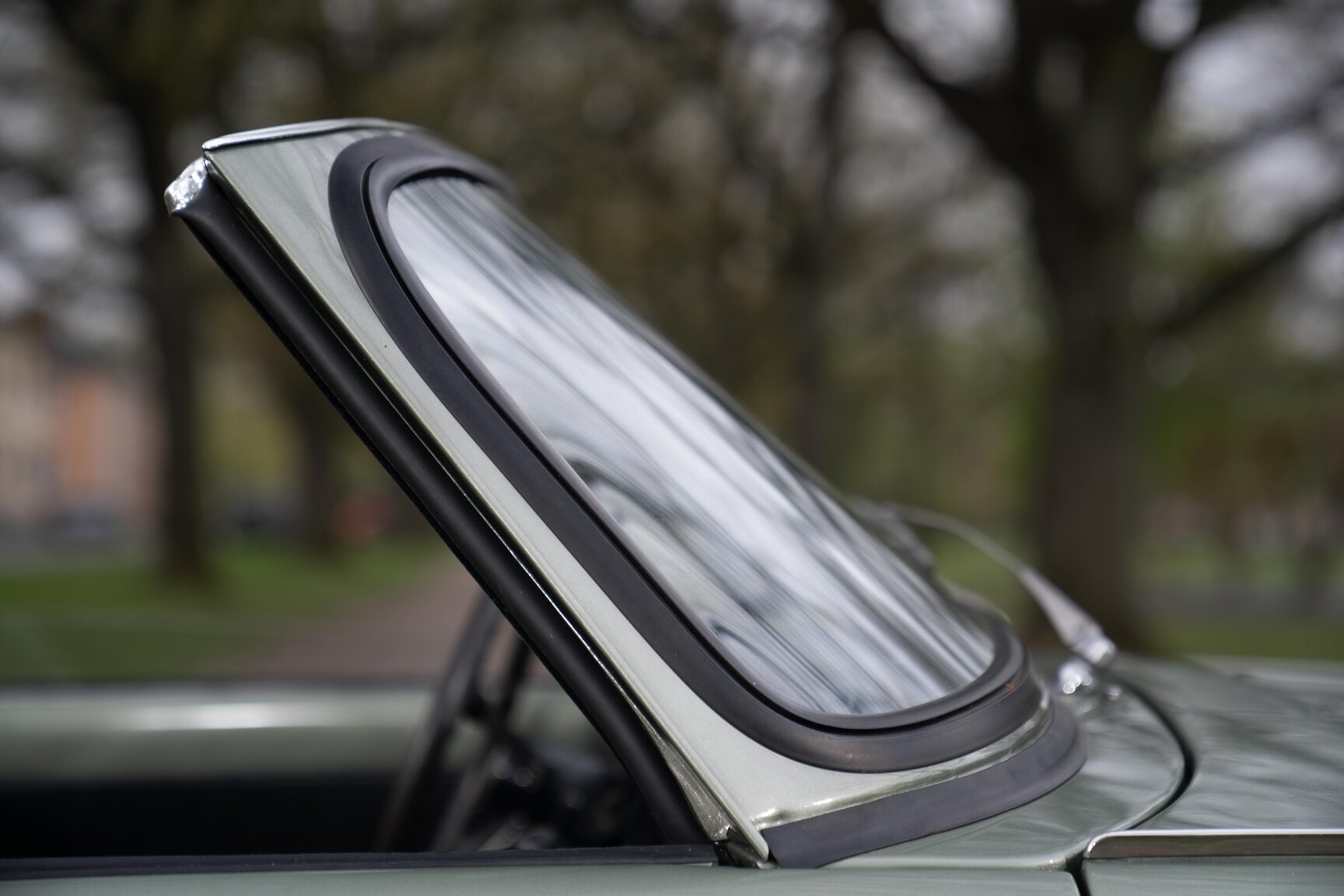 Exterior image of 1968 Triumph Spitfire