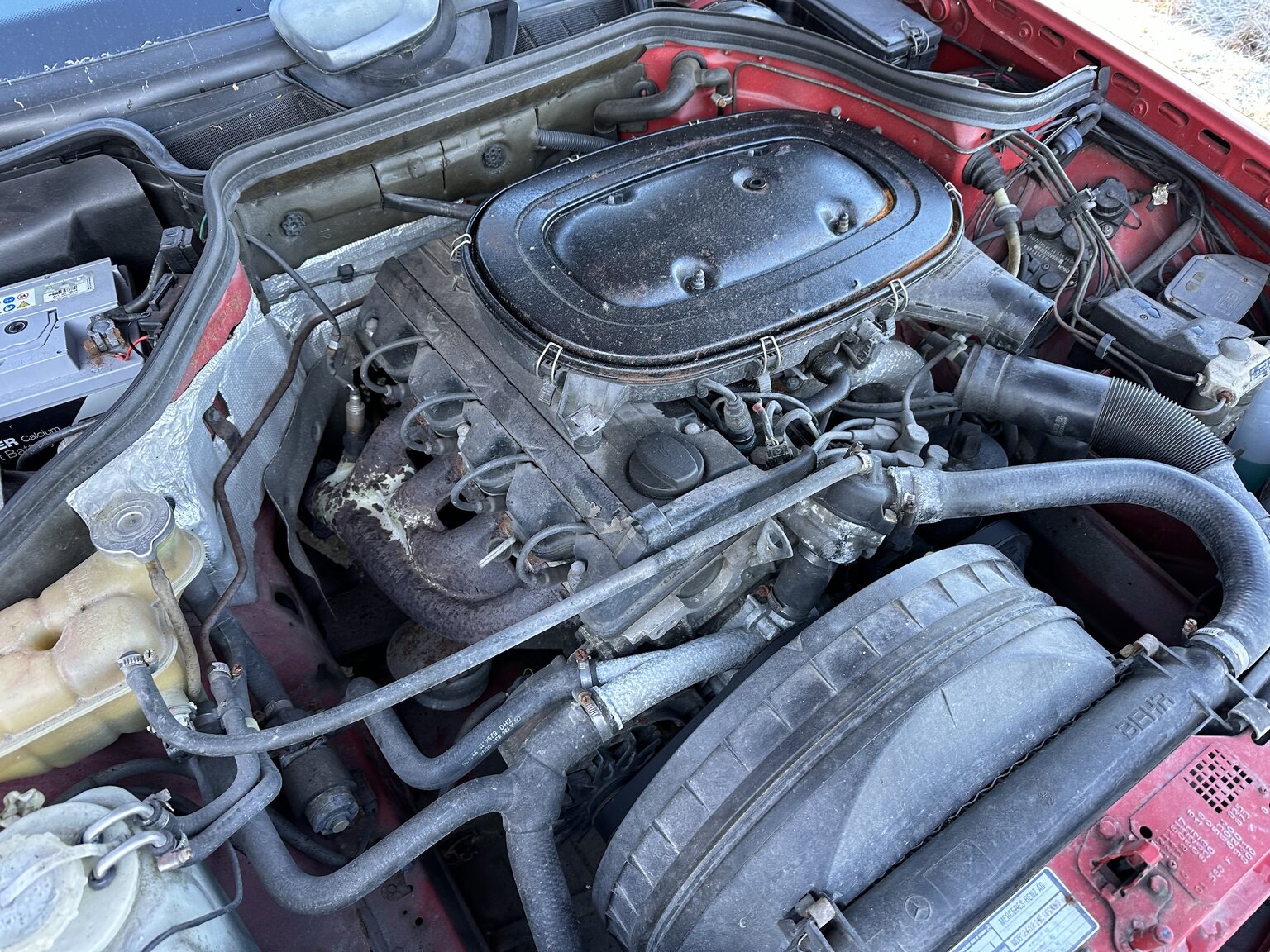 Image of 1990 Mercedes-Benz 200 E mechanics
