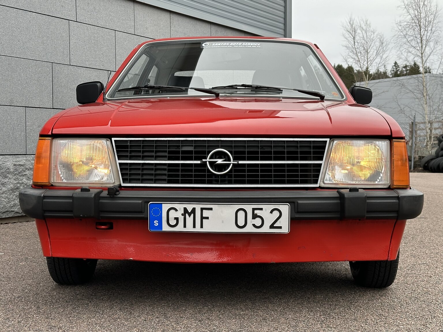 Exterior image of 1983 Opel Kadett (5)