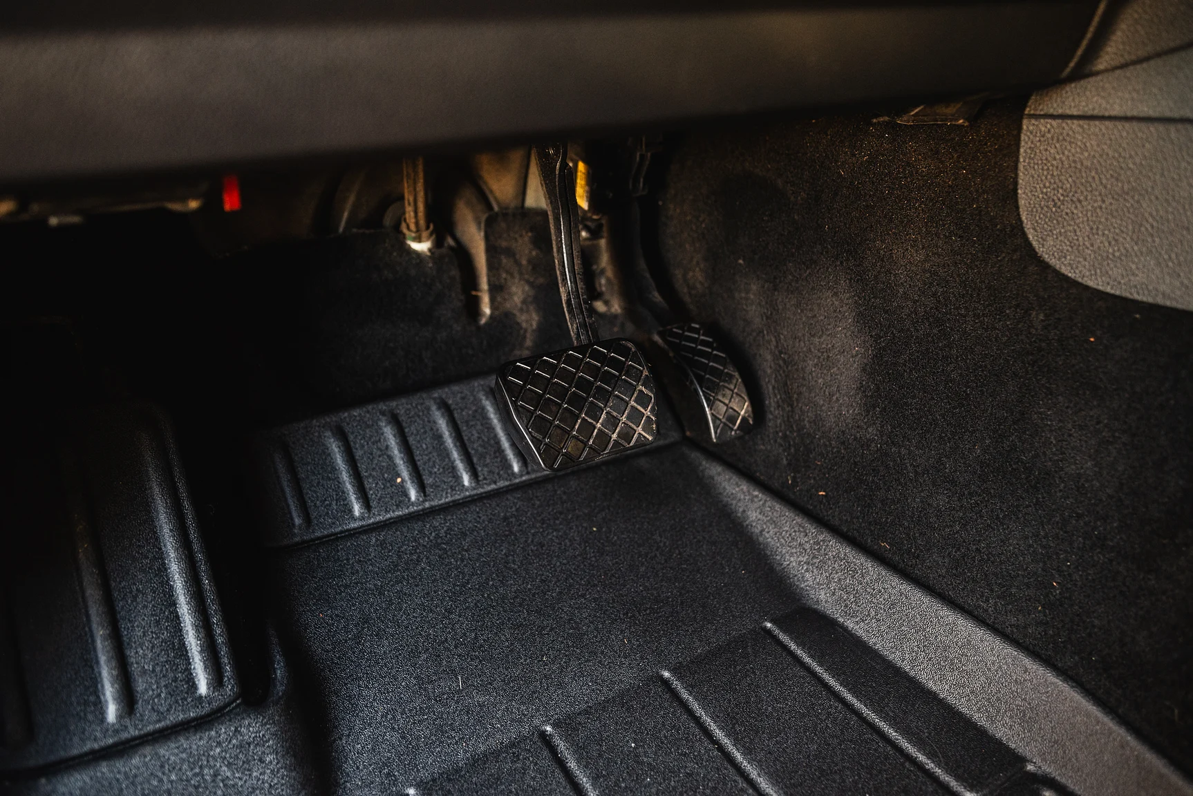 Interior image of 2020 Northea Camper Expedition Volkswagen Amarok (41)