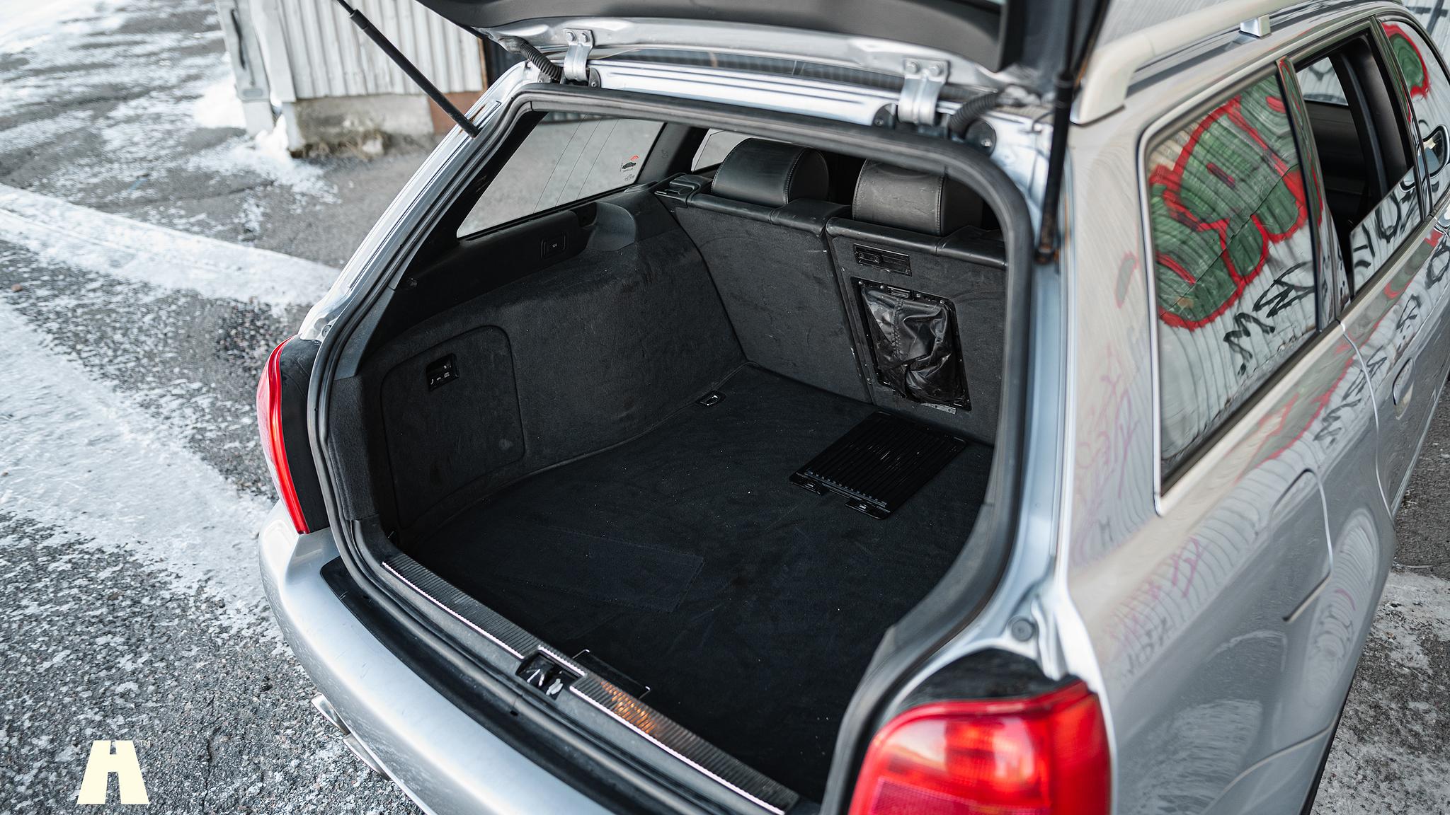 Interiörbild 2001 Audi RS4 B5 (89)