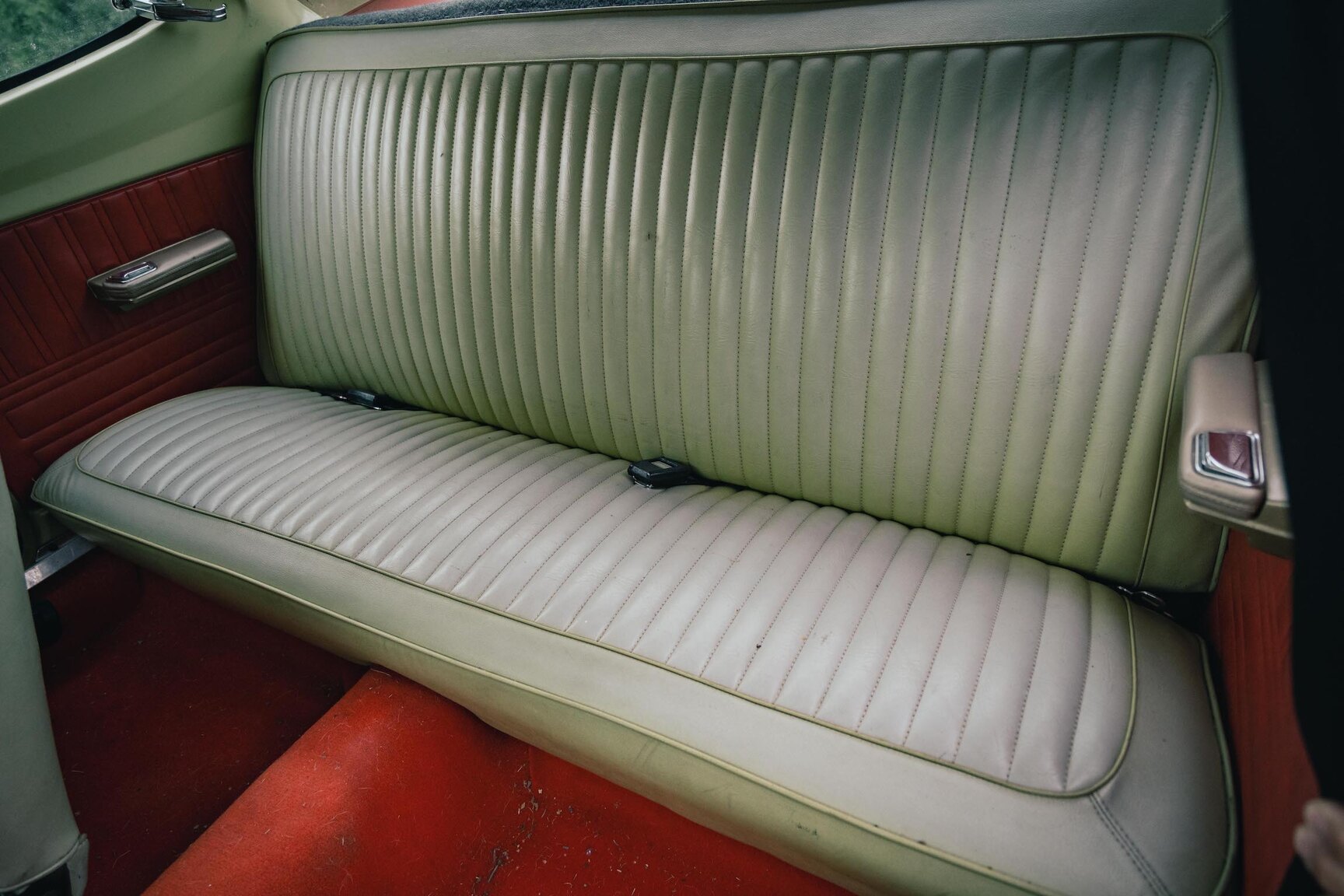 Innenraumfoto von 1972 Plymouth Duster 360 (17)