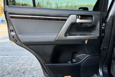 #<Image:0x00007fa0629b49c0>