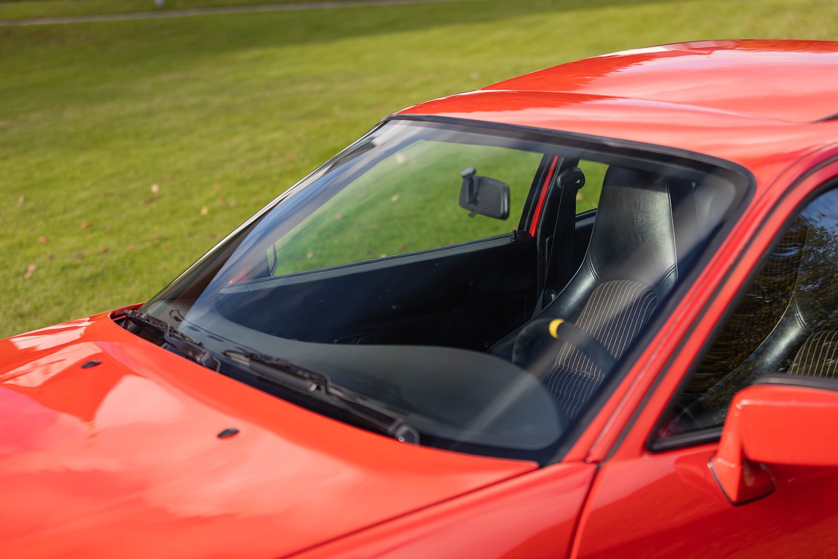 Exteriörbild på 1988 Porsche 944 Turbo
