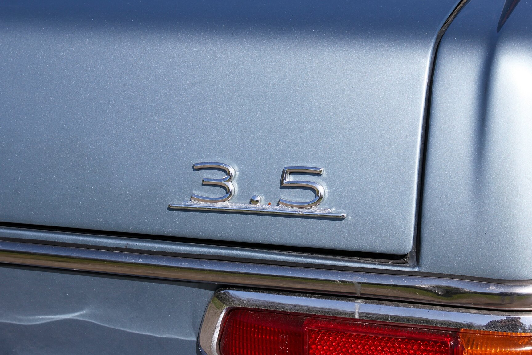 Exterior image of 1972 Mercedes-Benz 300 SEL 3.5