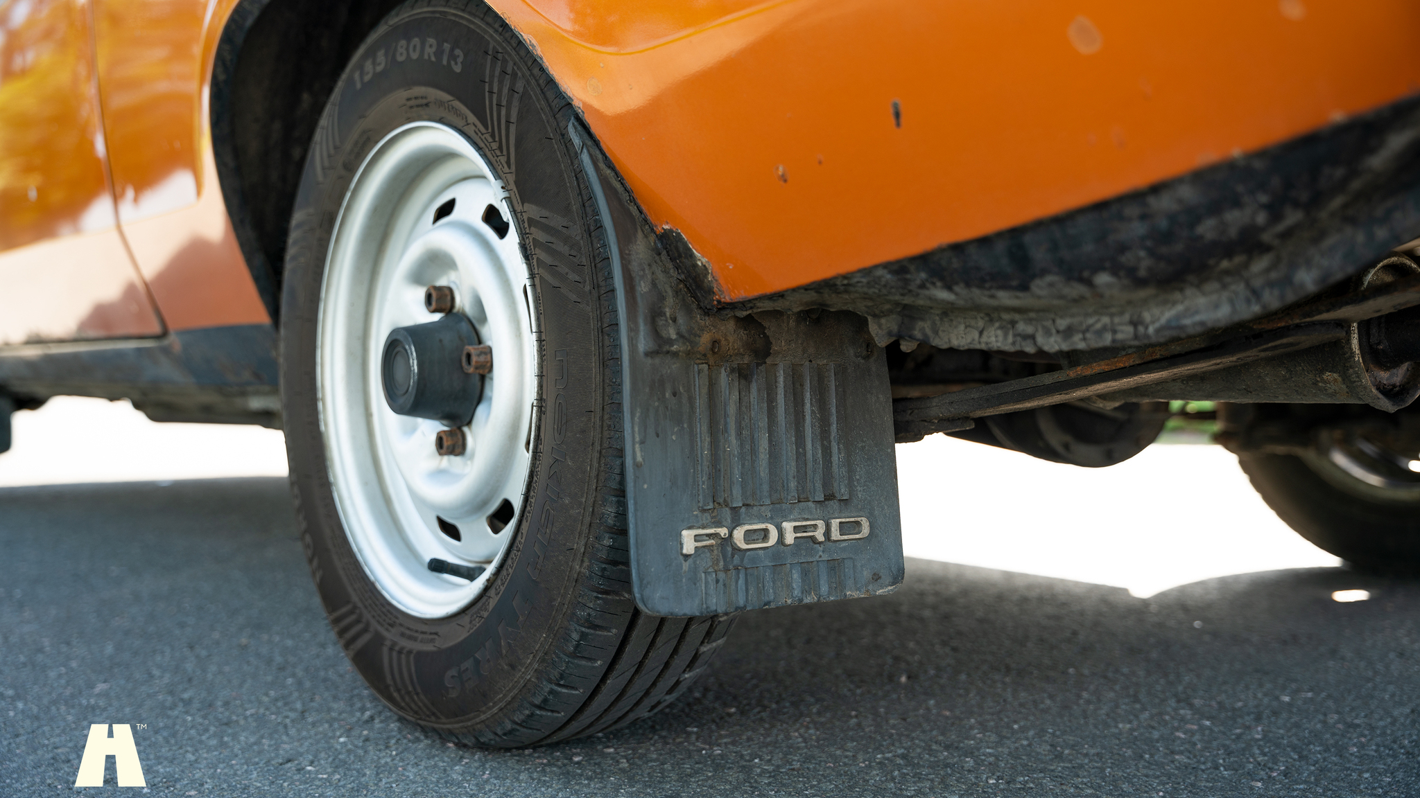 Exteriörbild på 1975 Ford Escort MARK II  (43)