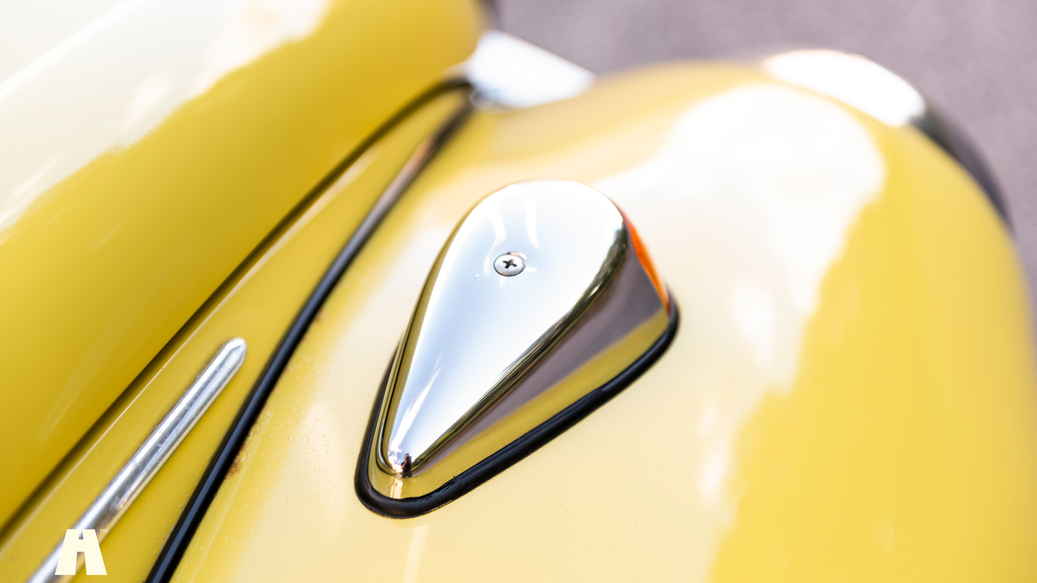 Exteriörbild på 1972 Volkswagen beetle cabriolet 1302 LS