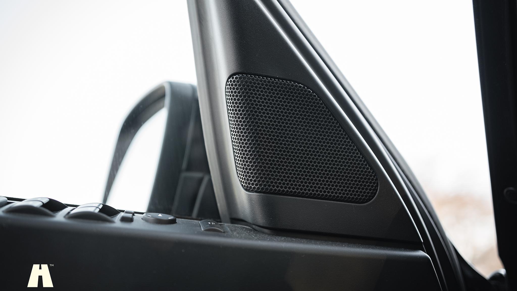 Interior image of 2012 Land Rover Range Rover Westminster TDV8 (L322)