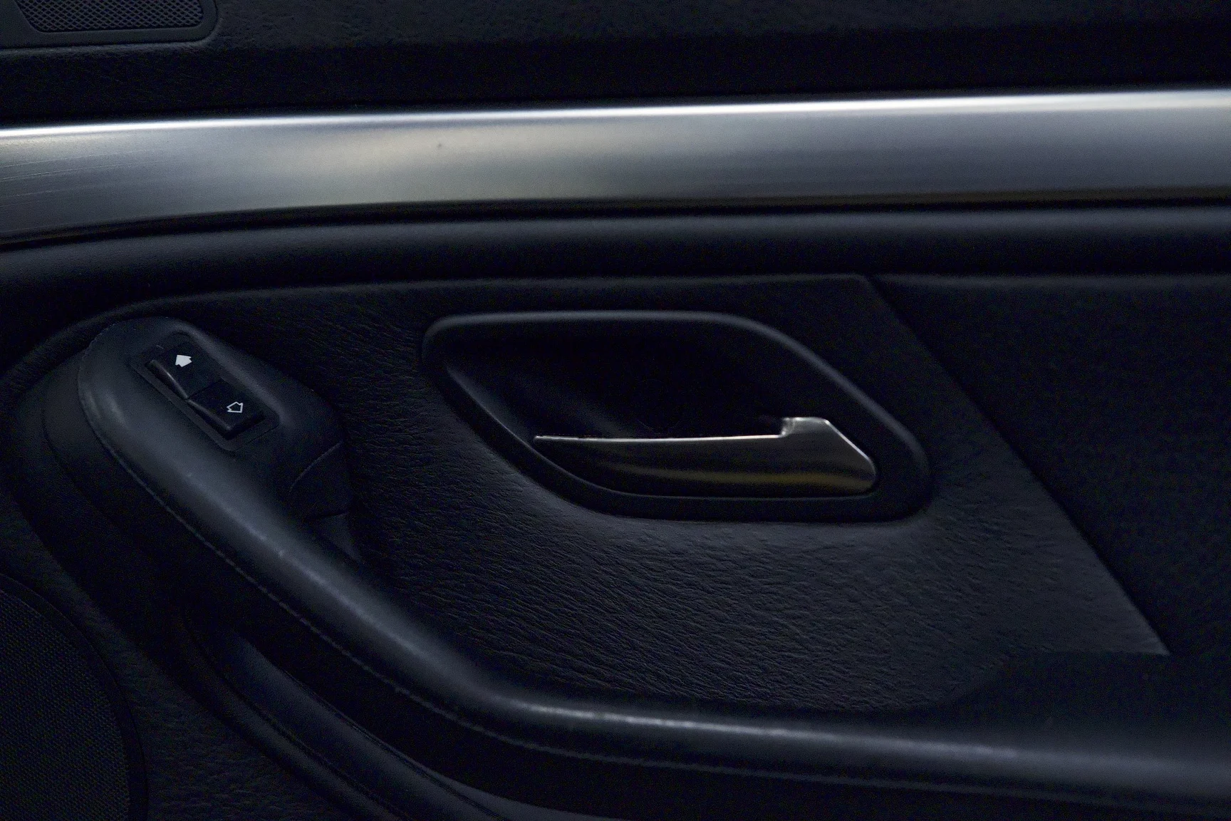 Interiörbild 2002 BMW M5 E39 (25)