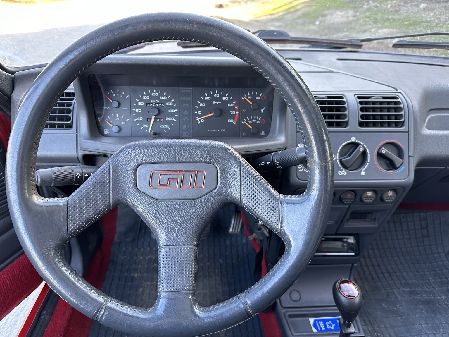 Interior image of 1989 Peugeot 205 GTI