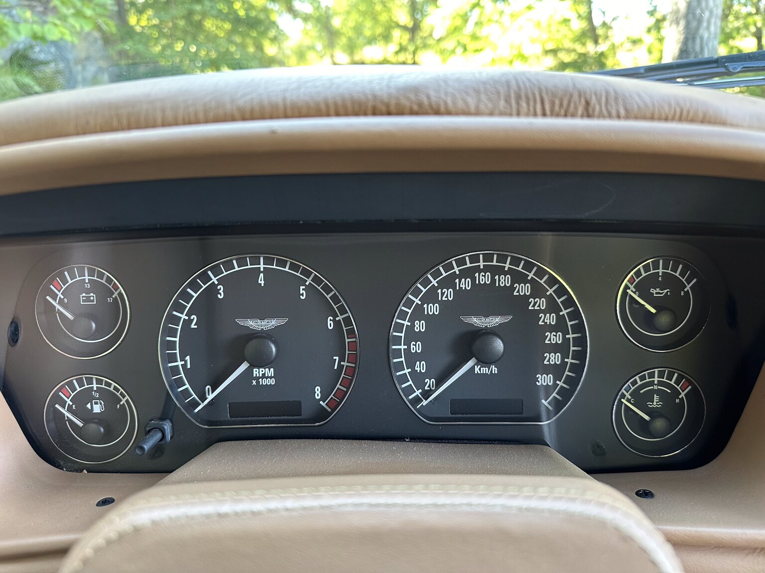Interiörbild 2003 Aston Martin DB7