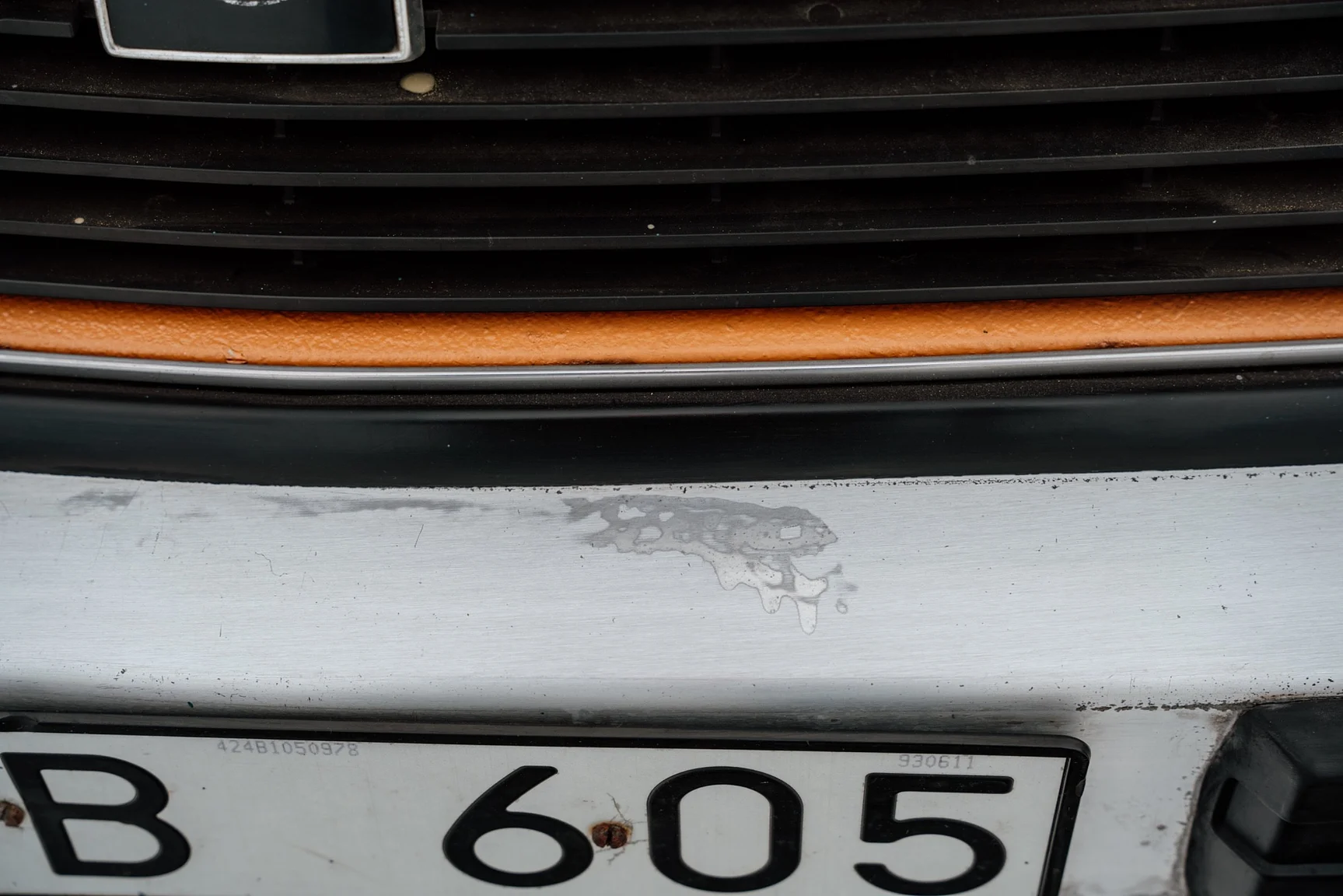 Exteriörbild på 1975 Volvo 242 2-dörrars coupé (16)