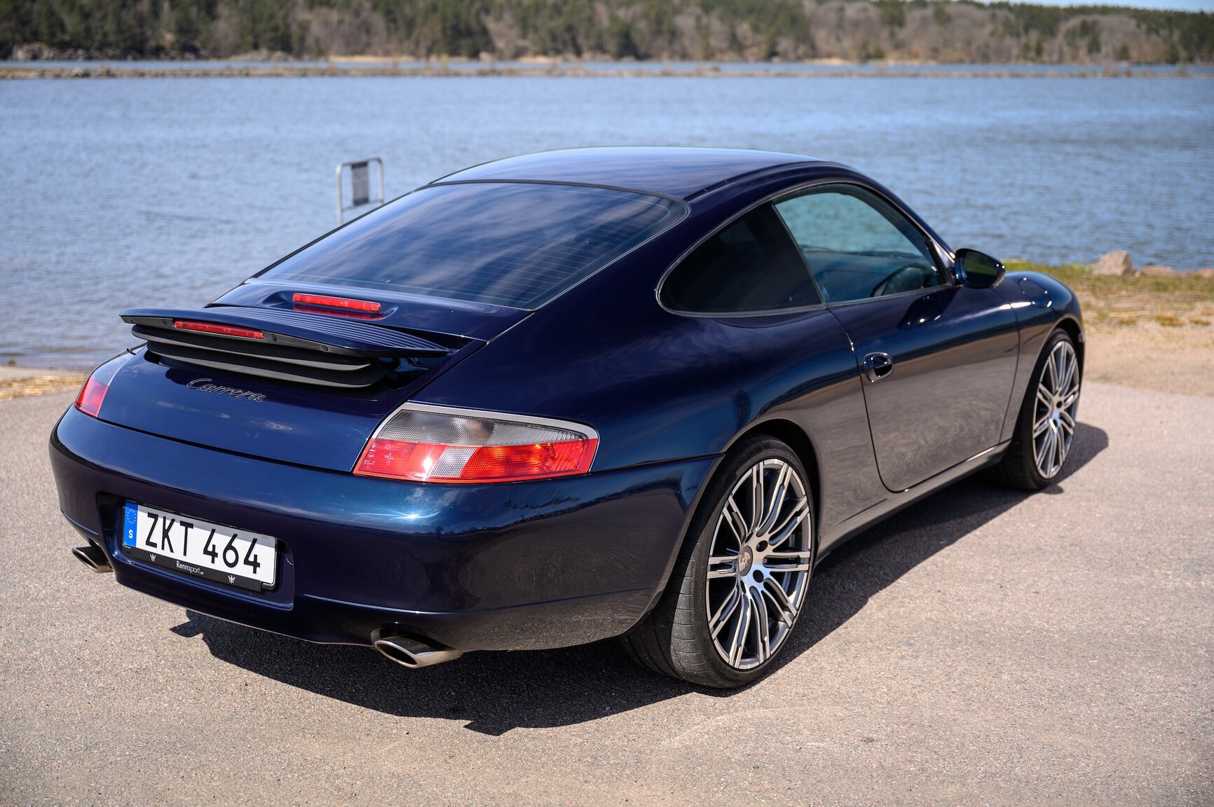 Exteriörbild på 1999 Porsche 911 Carrera
