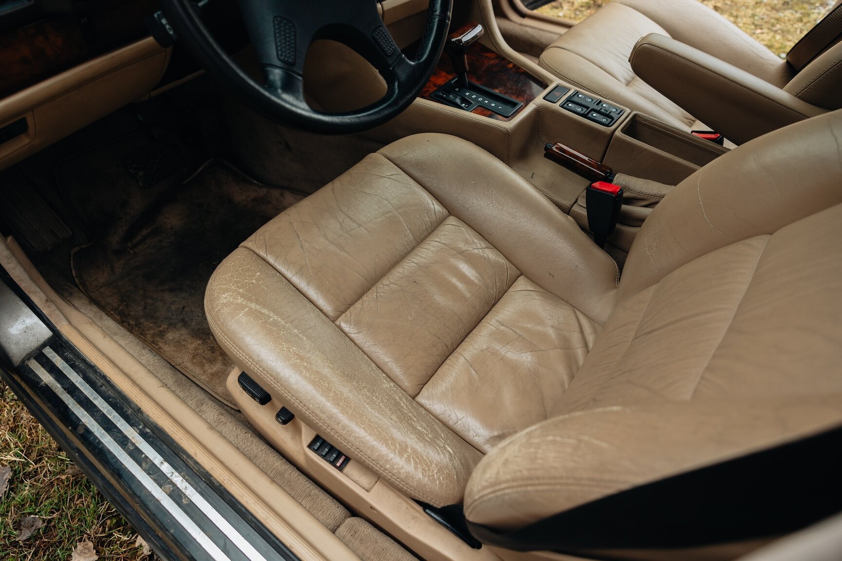 Interiörbild 1990 BMW 750iL (2)