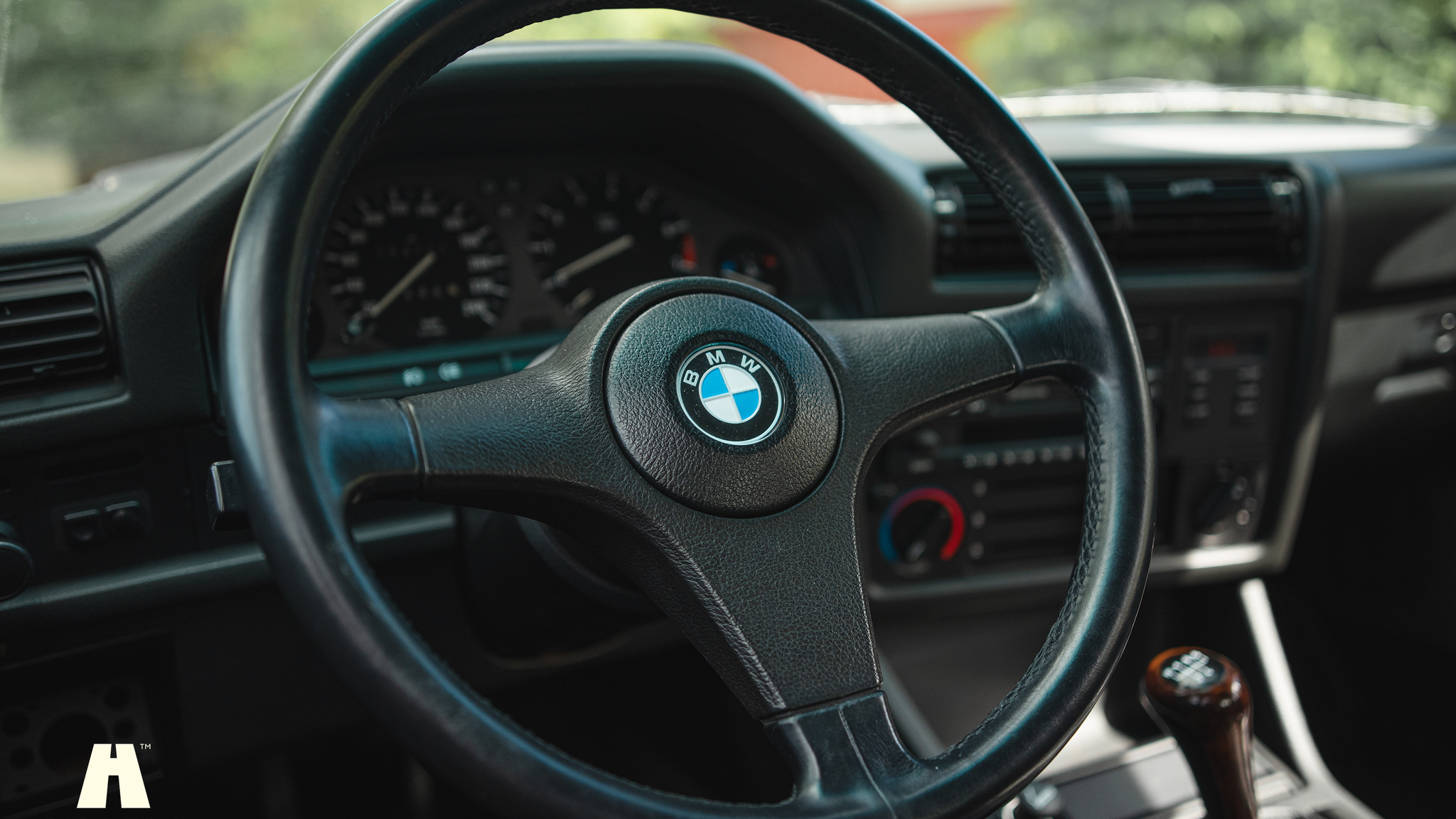 Innenraumfoto von 1990 BMW 320i Cabrio