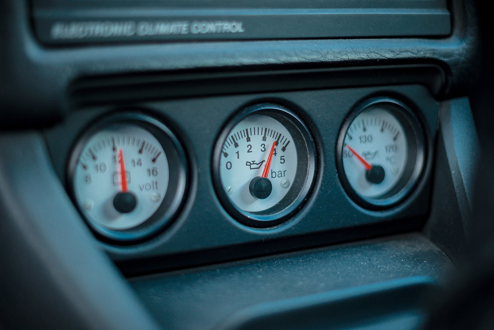 Innenraumfoto von 1992 Audi quattro S2 Abt C5