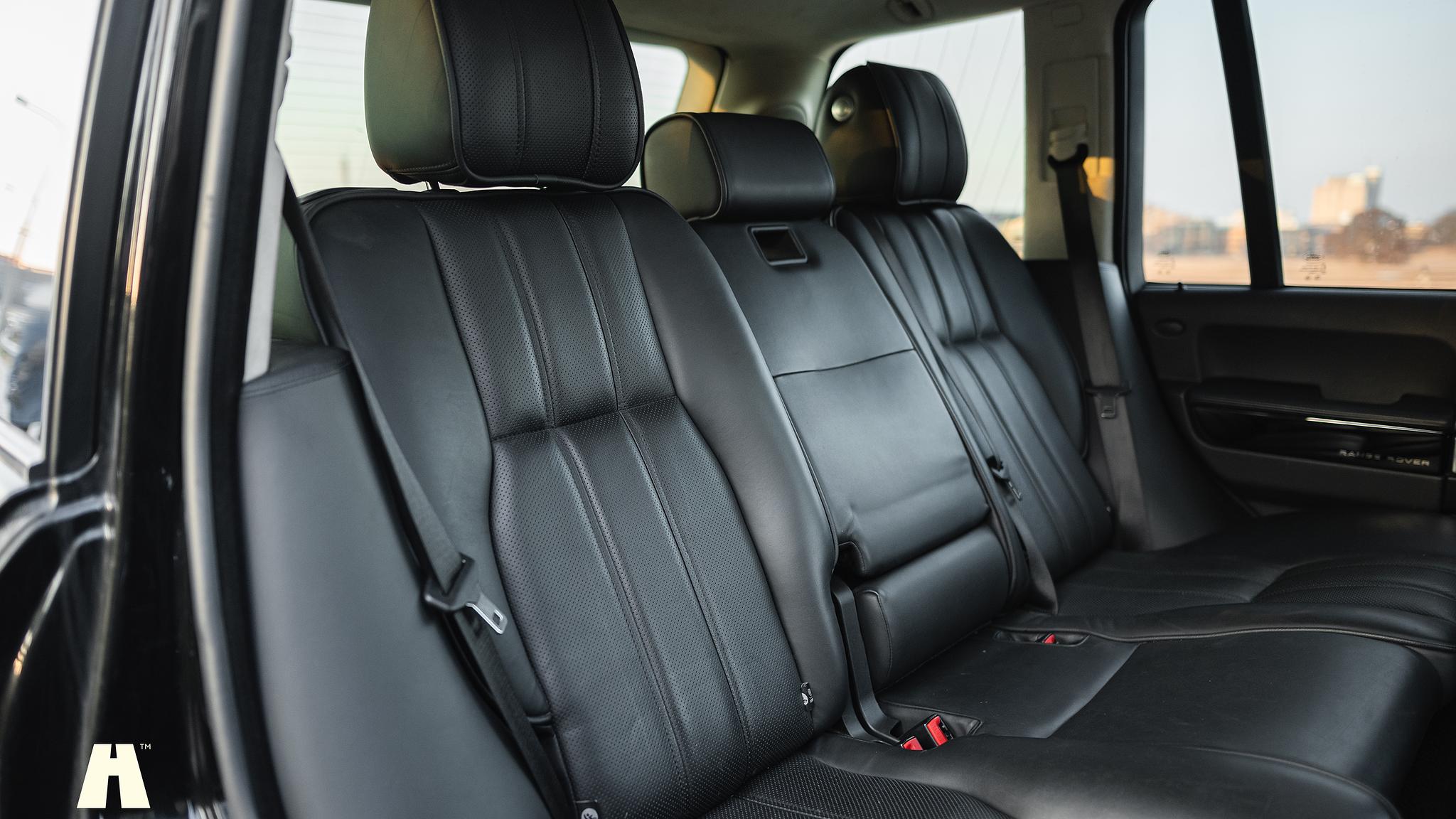 Interior image of 2012 Land Rover Range Rover Westminster TDV8 (L322)