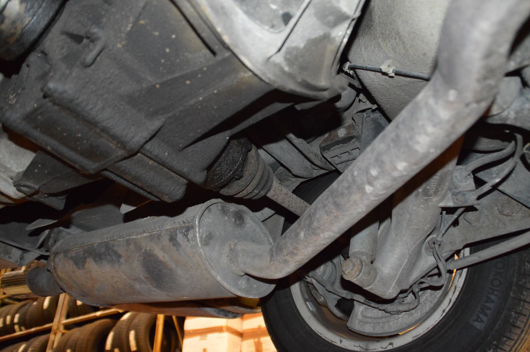 Image of 1986 Porsche 944 Coupé mechanics