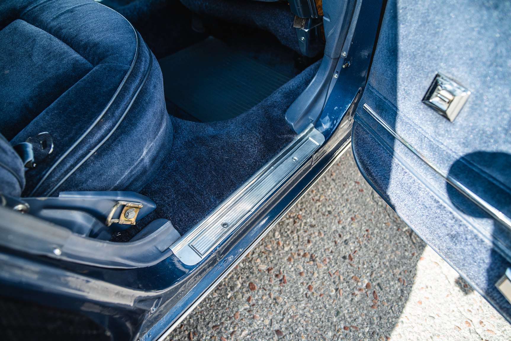 Interior image of 1983 Buick Electra Estate Wagon 5.0