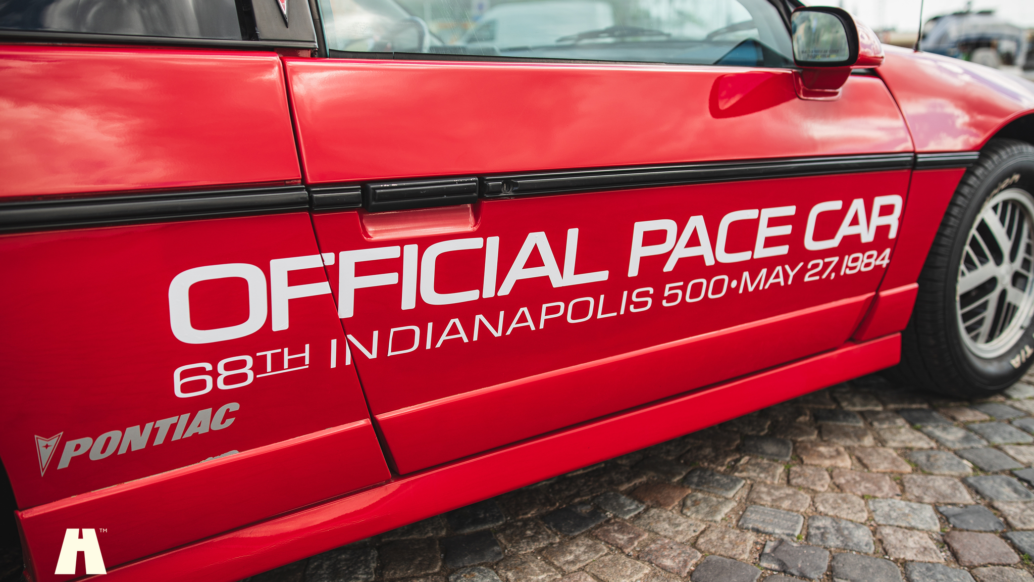 Exterior image of 1985 Pontiac Fiero GT (39)