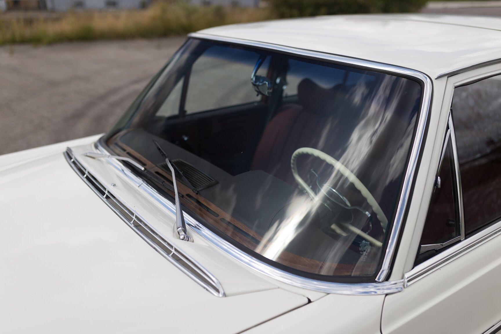 Exteriörbild på 1966  Mercedes-Benz 250 