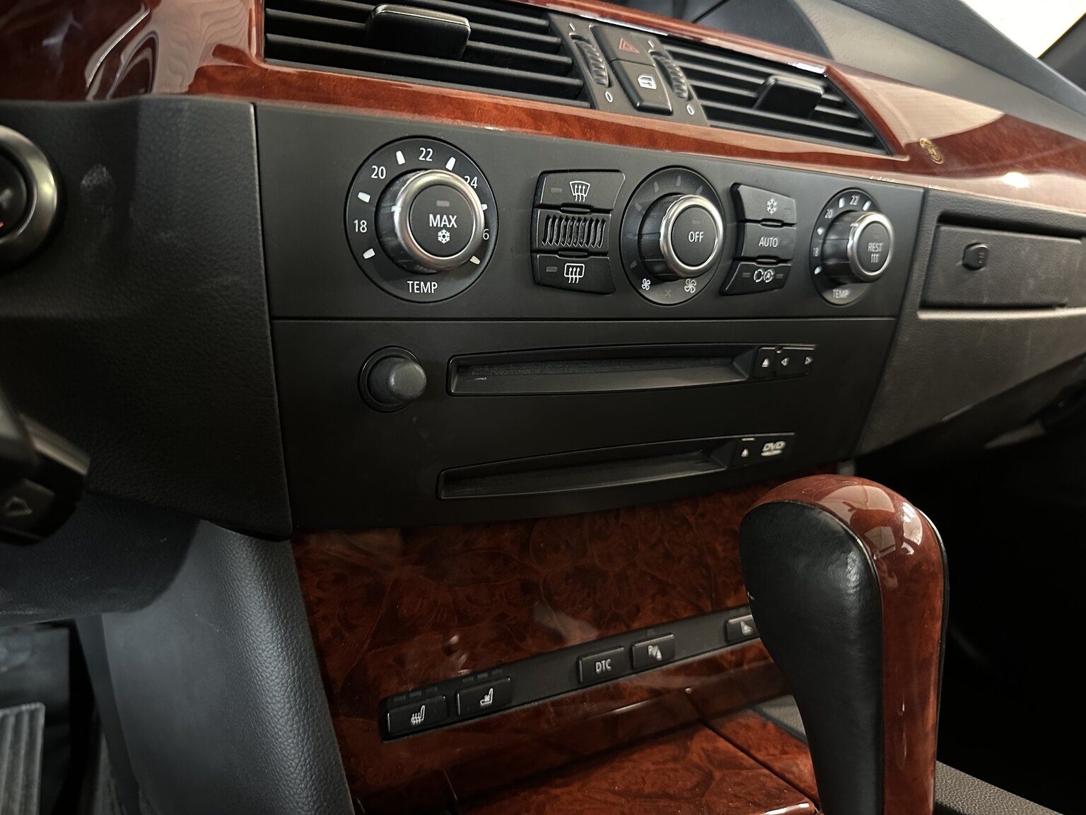 Innenraumfoto von 2006 ALPINA B5 Touring