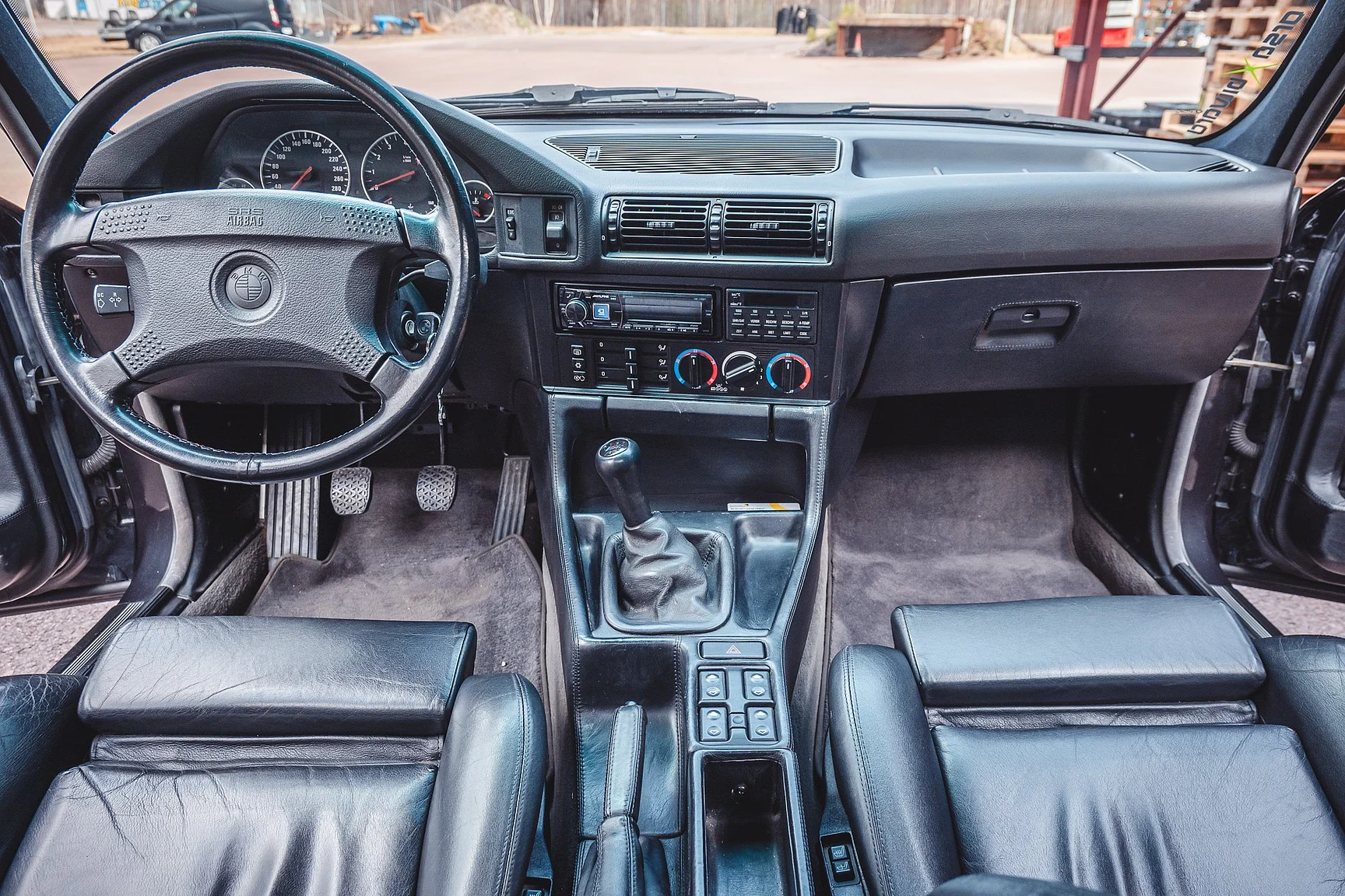 Interiörbild 1992 BMW M5 3.8 (1)
