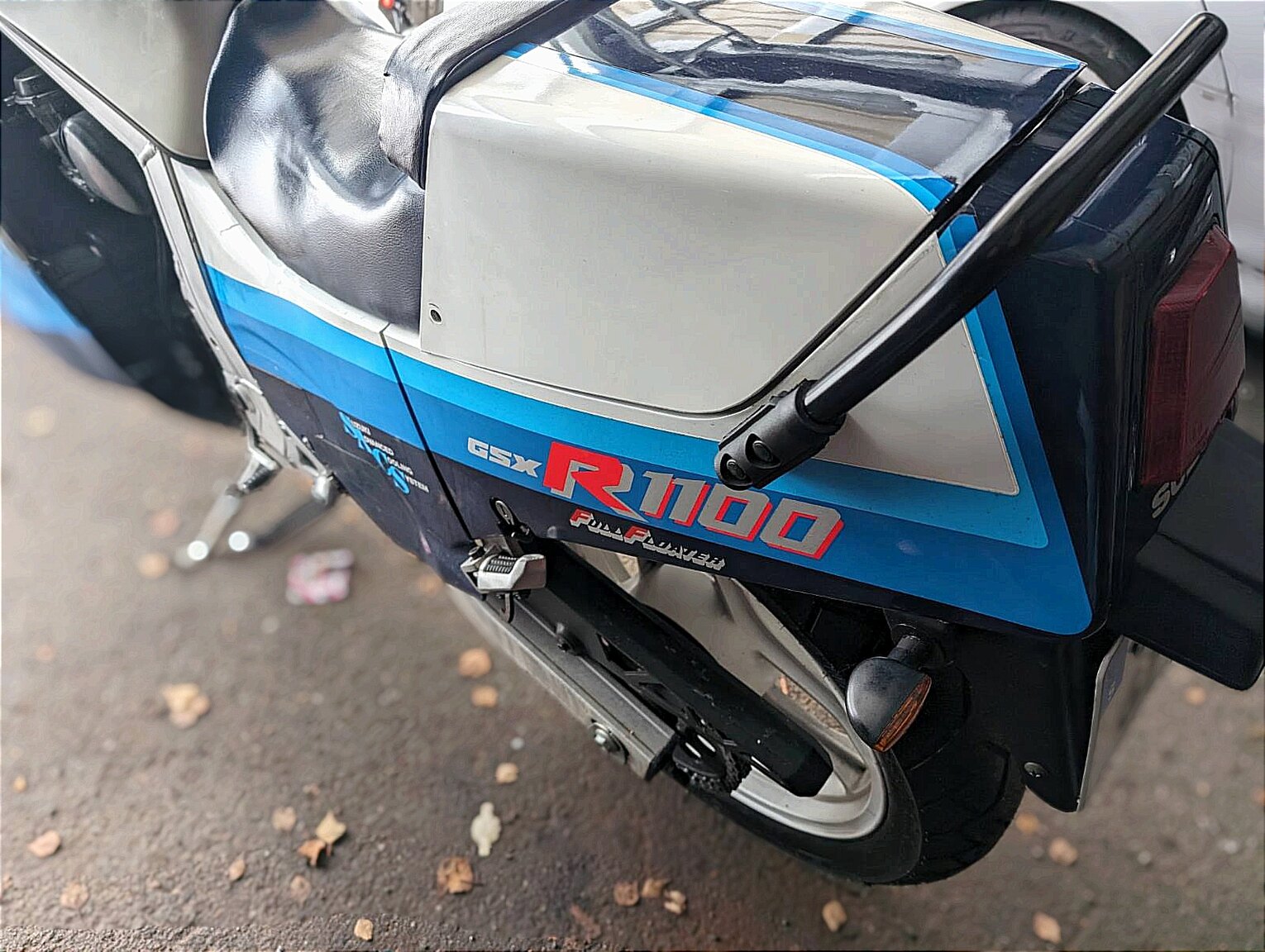 Aussenfoto 1986 Suzuki GSX-R1100