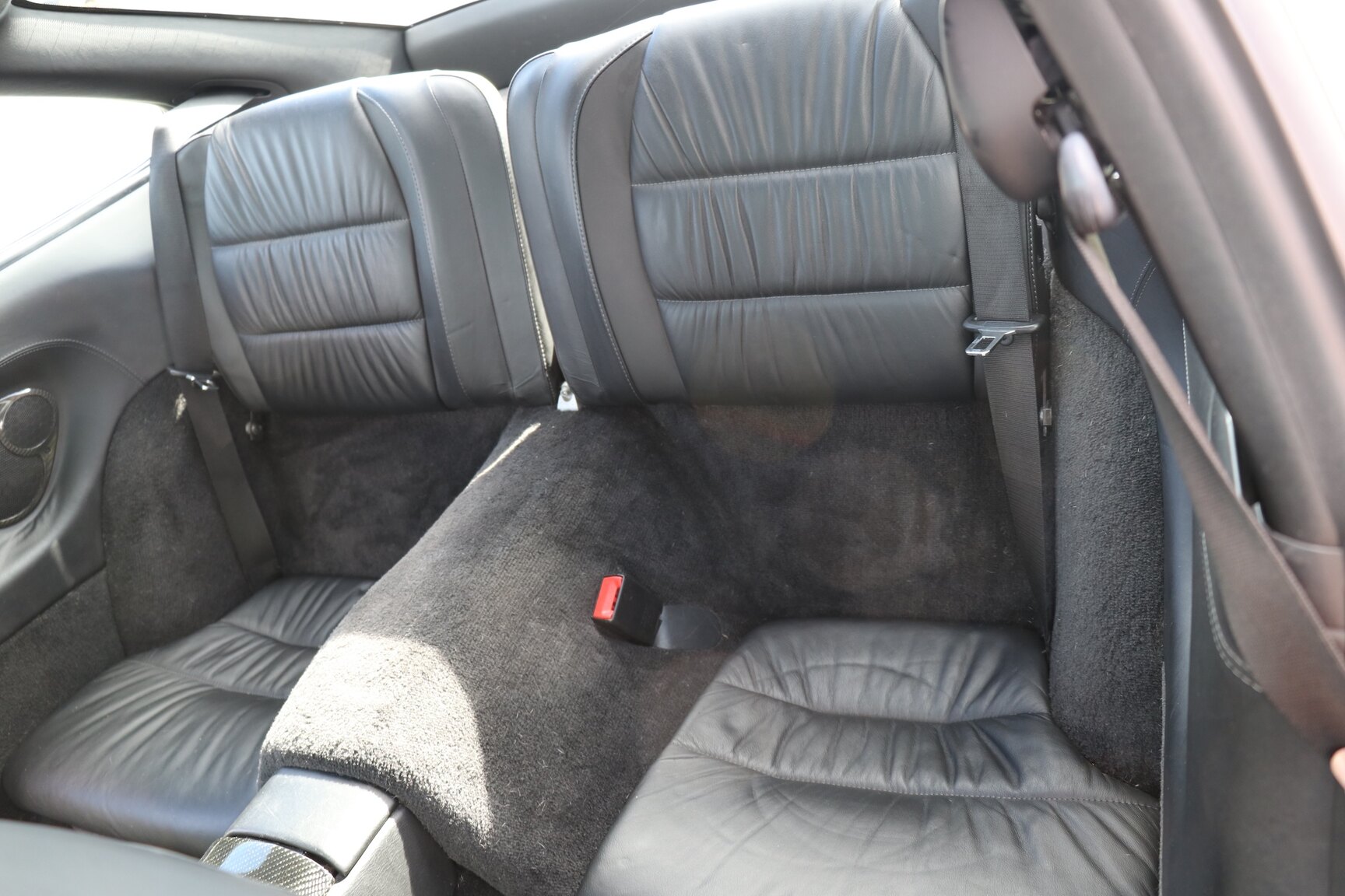 Interior image of 2001 Porsche 911 Turbo
