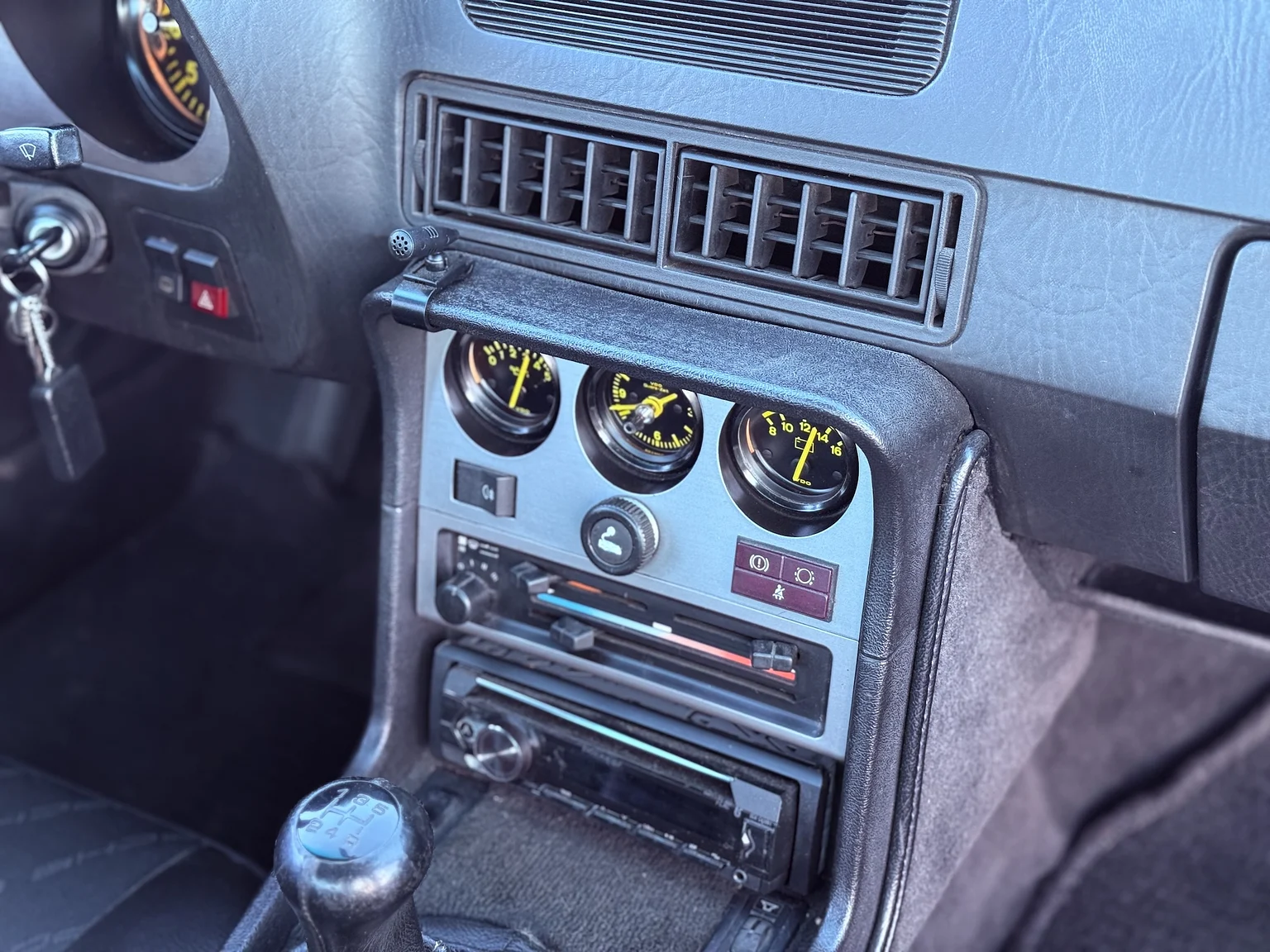 Interiörbild 1984 PORSCHE 944 Targa (24)