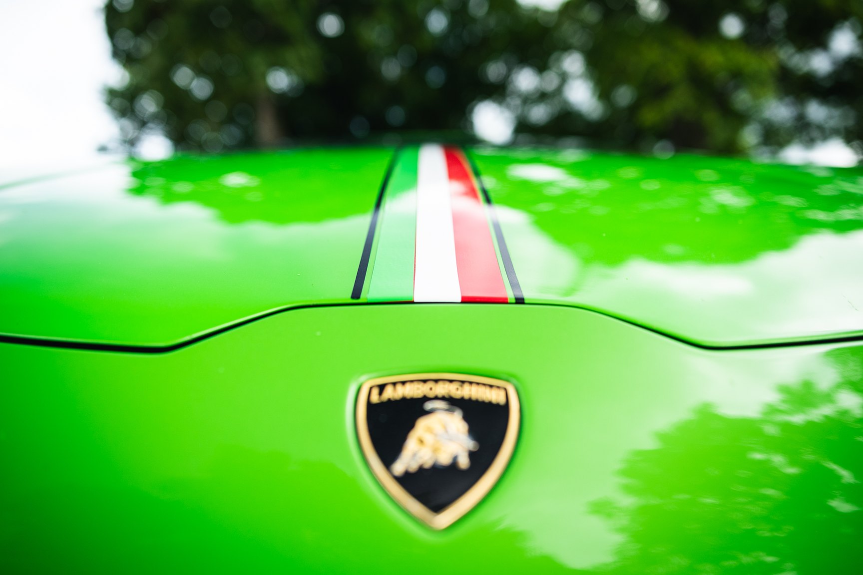 Exterior image of 2016 Lamborghini Huracan LP-610-4