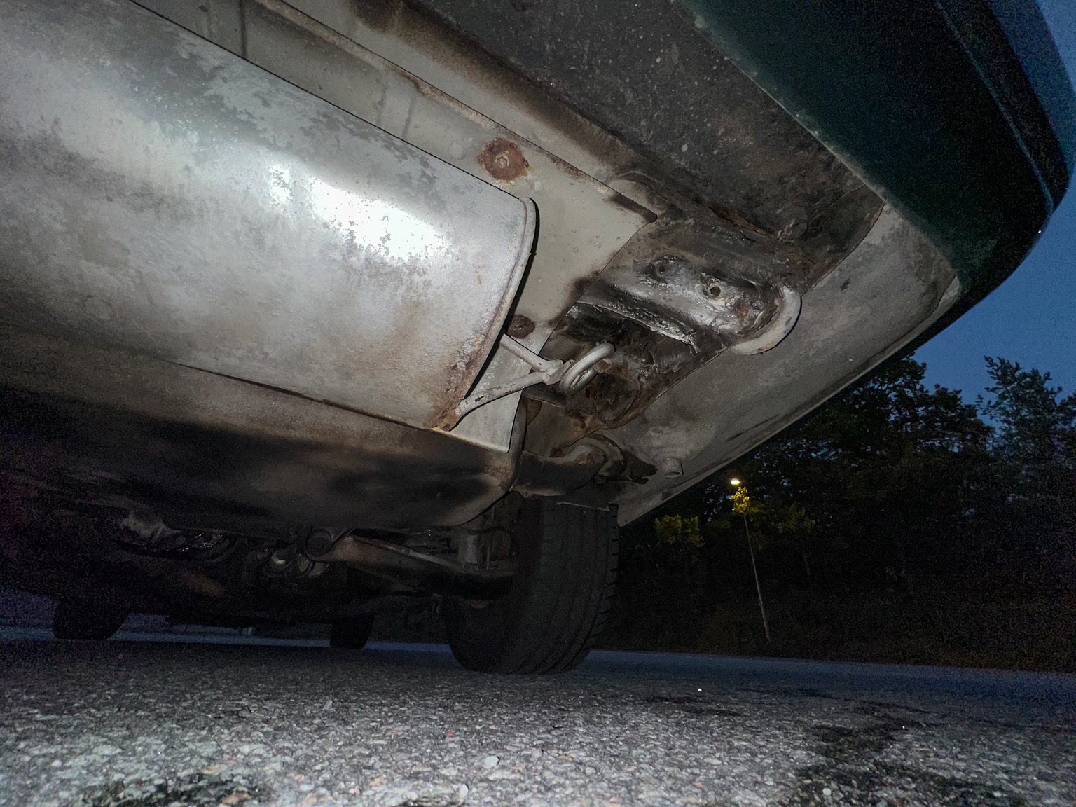 Image of 1996 MERCEDES-BENZ E 320 T mechanics