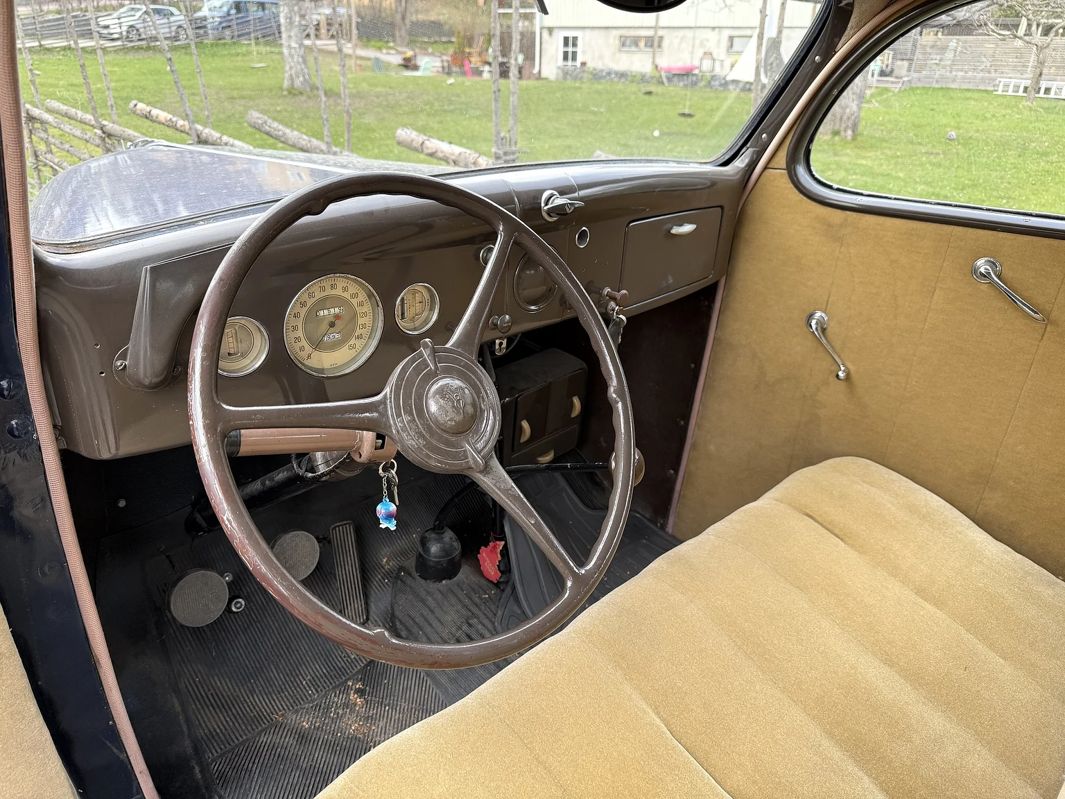 Interiörbild 1936 Ford 214A Fordor (6)