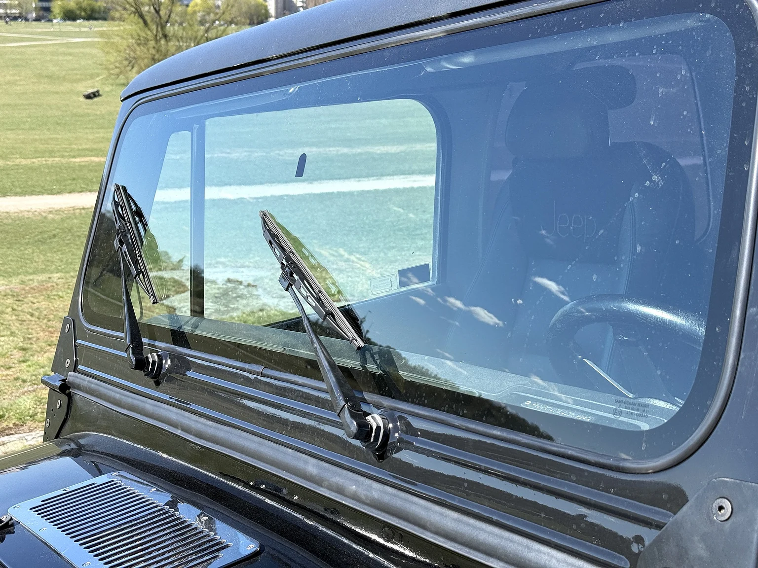 Aussenfoto 1990 Jeep Wrangler Islander (25)