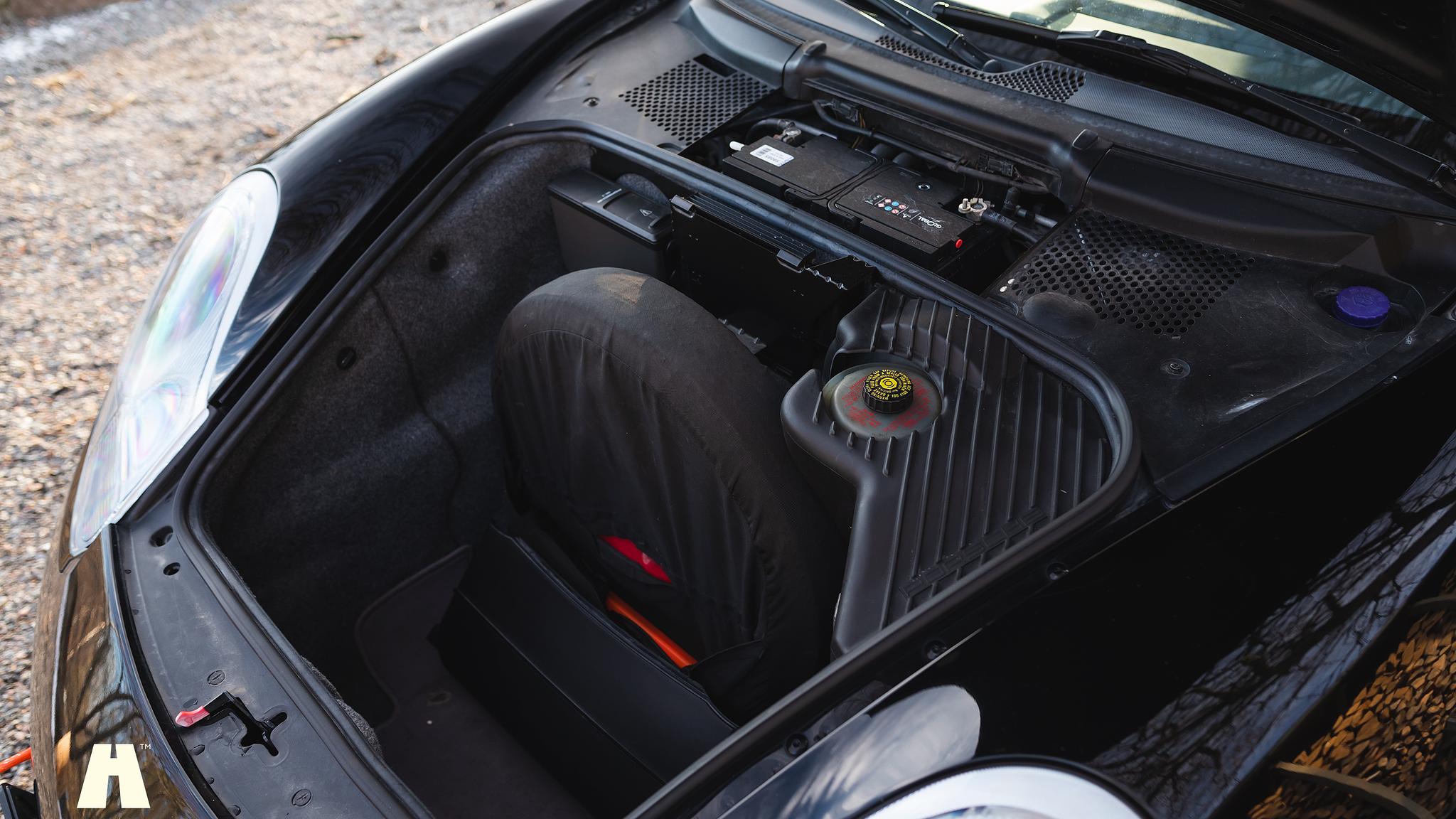 Interiörbild 1998 Porsche 996 Carrera 2 “Clubsport”