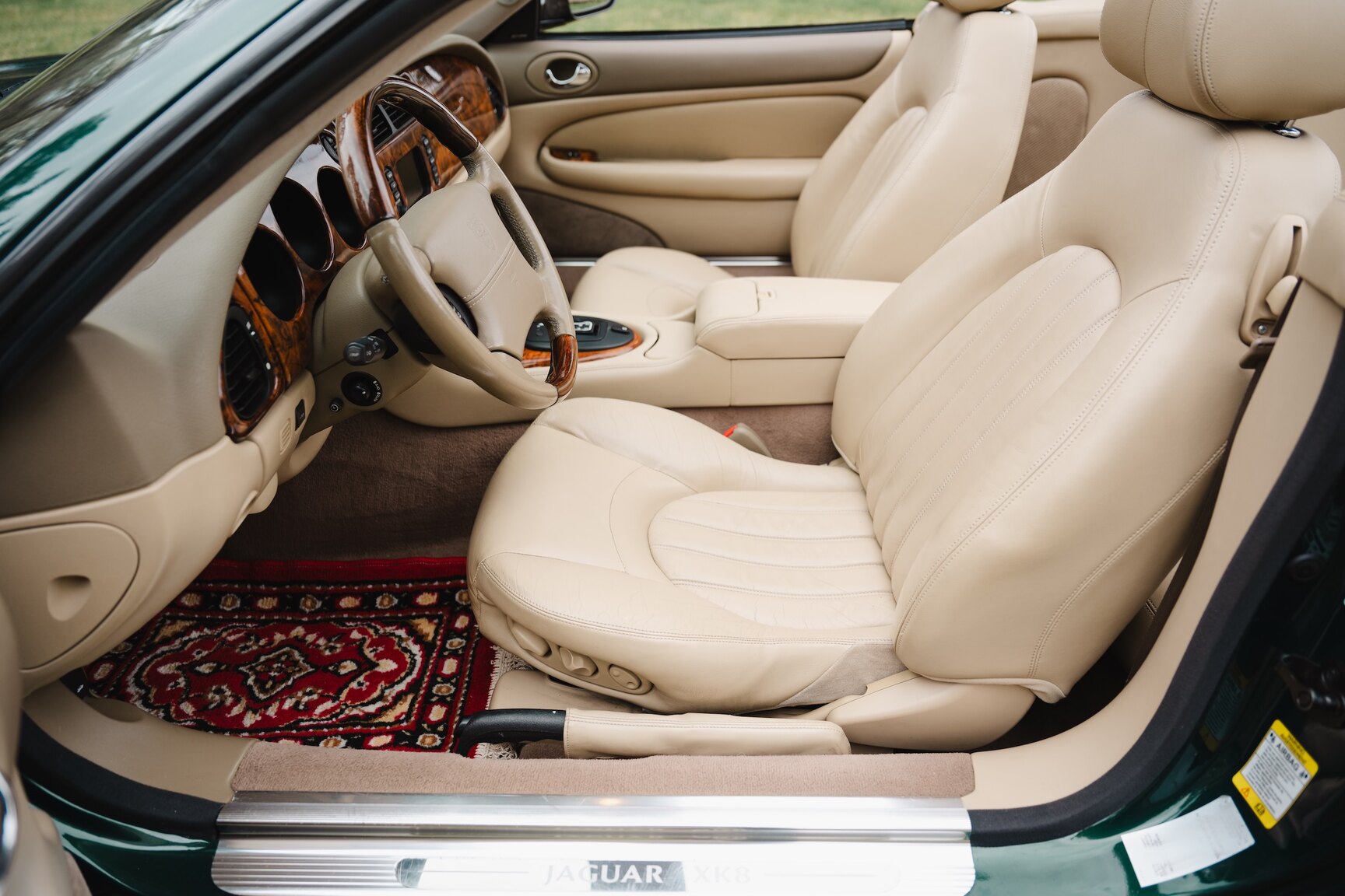 Interiörbild 2003 Jaguar XK8 Cabriolet