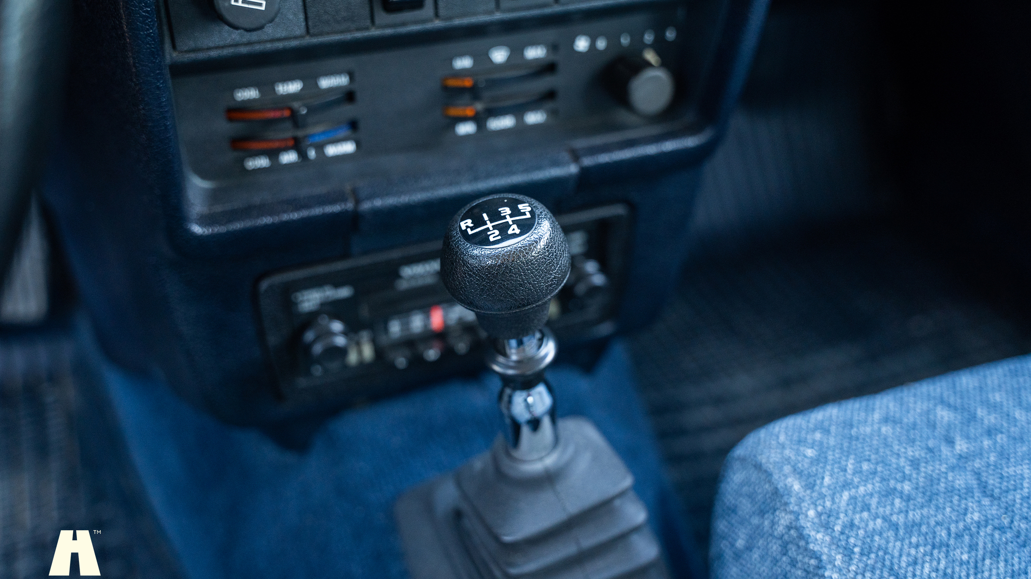 Innenraumfoto von 1988 Volvo 240 GL